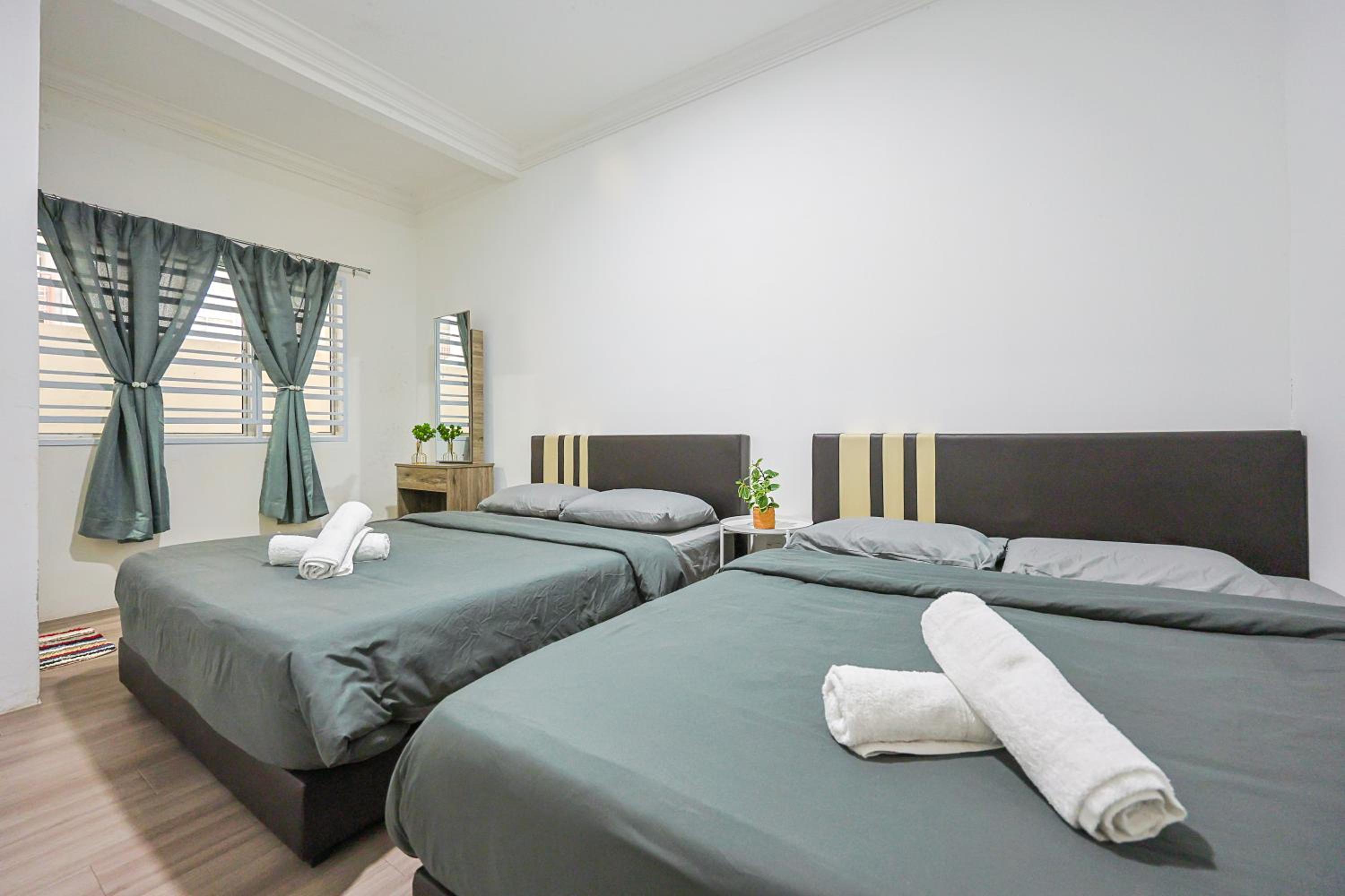 Homestay Emerald Avenue Brinchang Cameron Highlands For 12 Pax Clover Home G23A