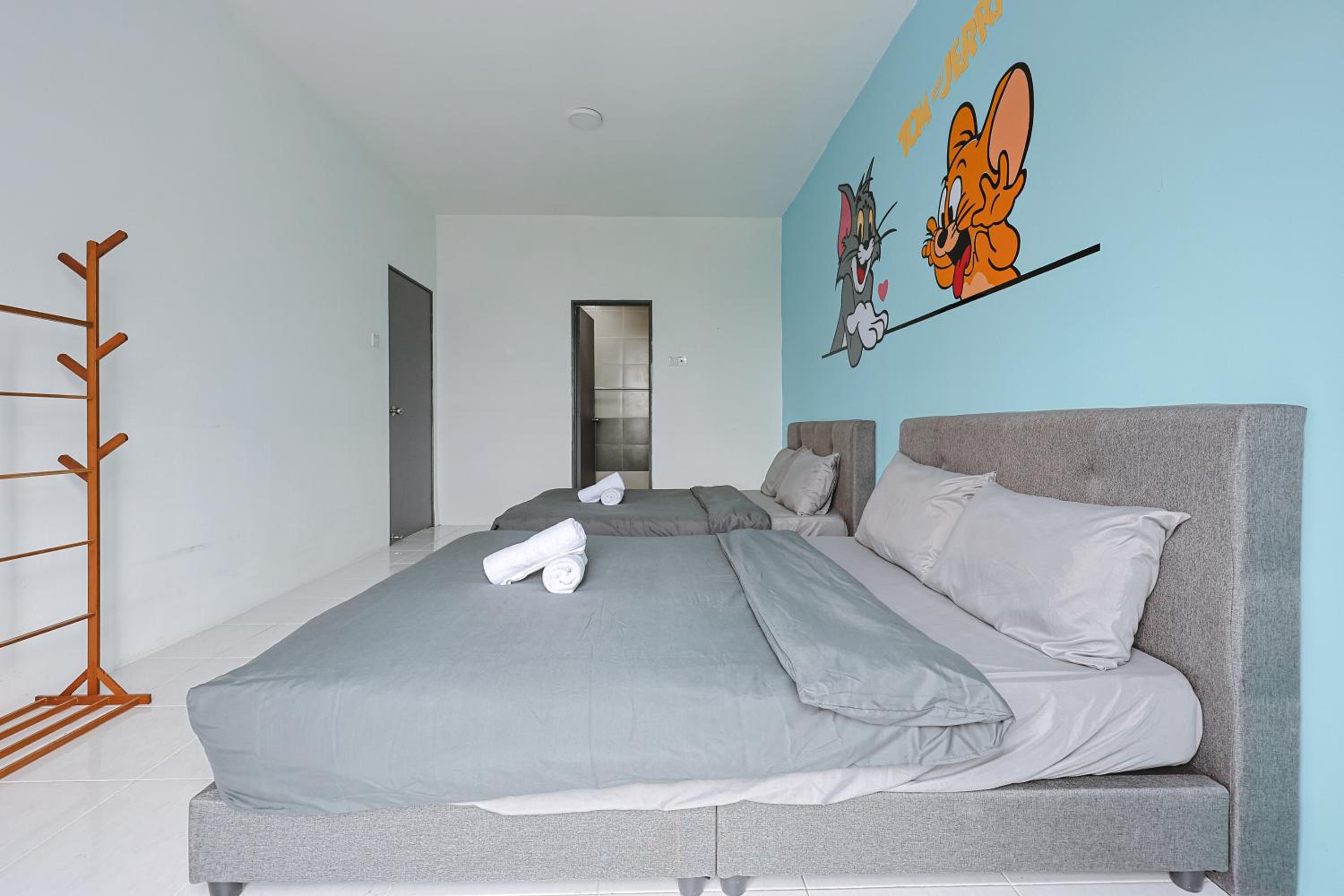 Tom & Jerry Family Haven with Private Kids Playground Emerald Avenue Brinchang Clover Home 3-16