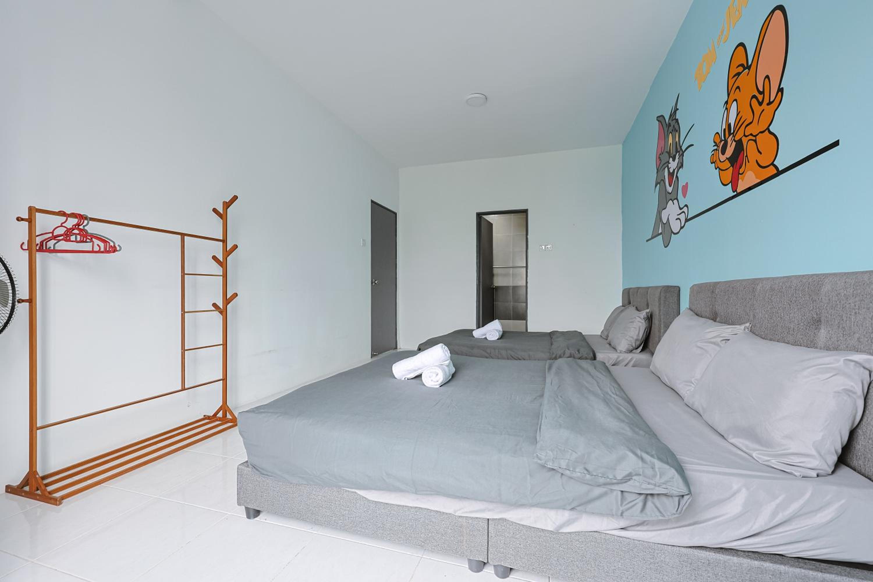 Tom & Jerry Family Haven with Private Kids Playground Emerald Avenue Brinchang Clover Home 3-16