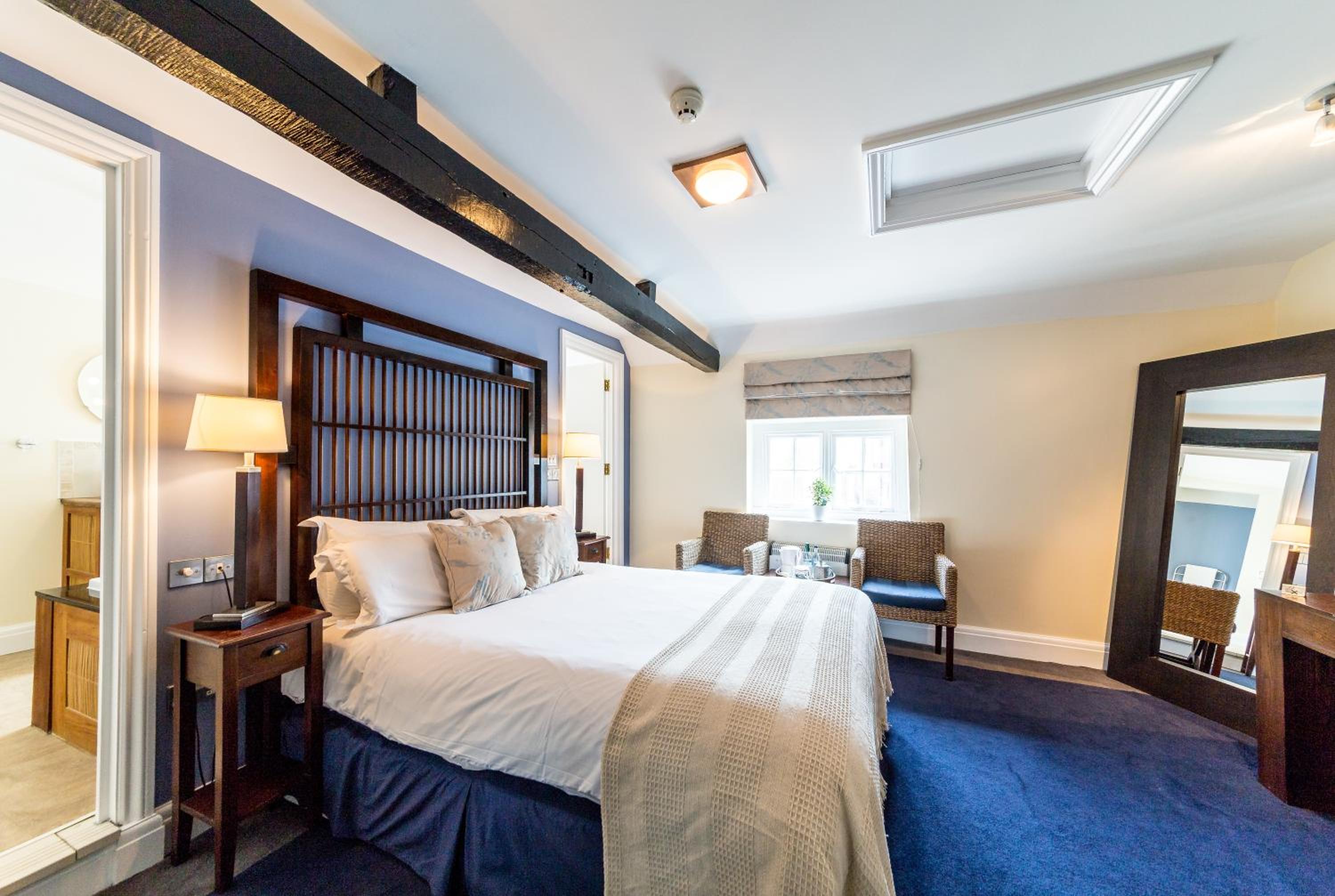 The White Hart Hotel view 2