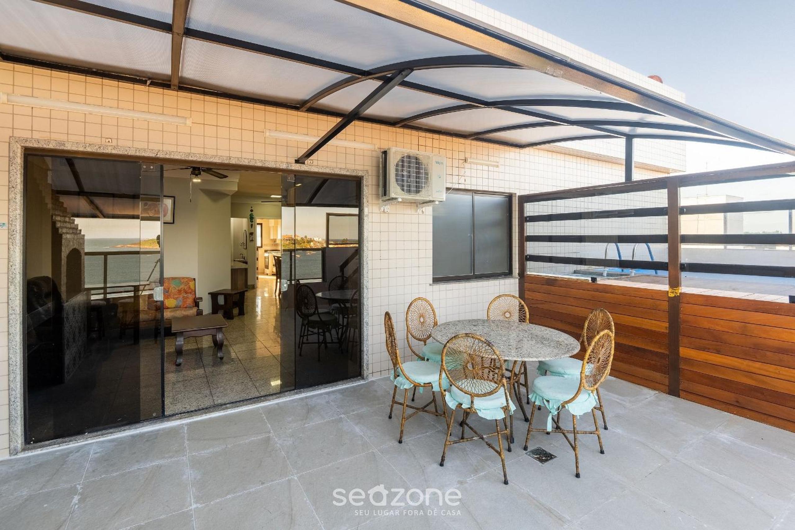 Penthouse with pool and sea view - VDI0401