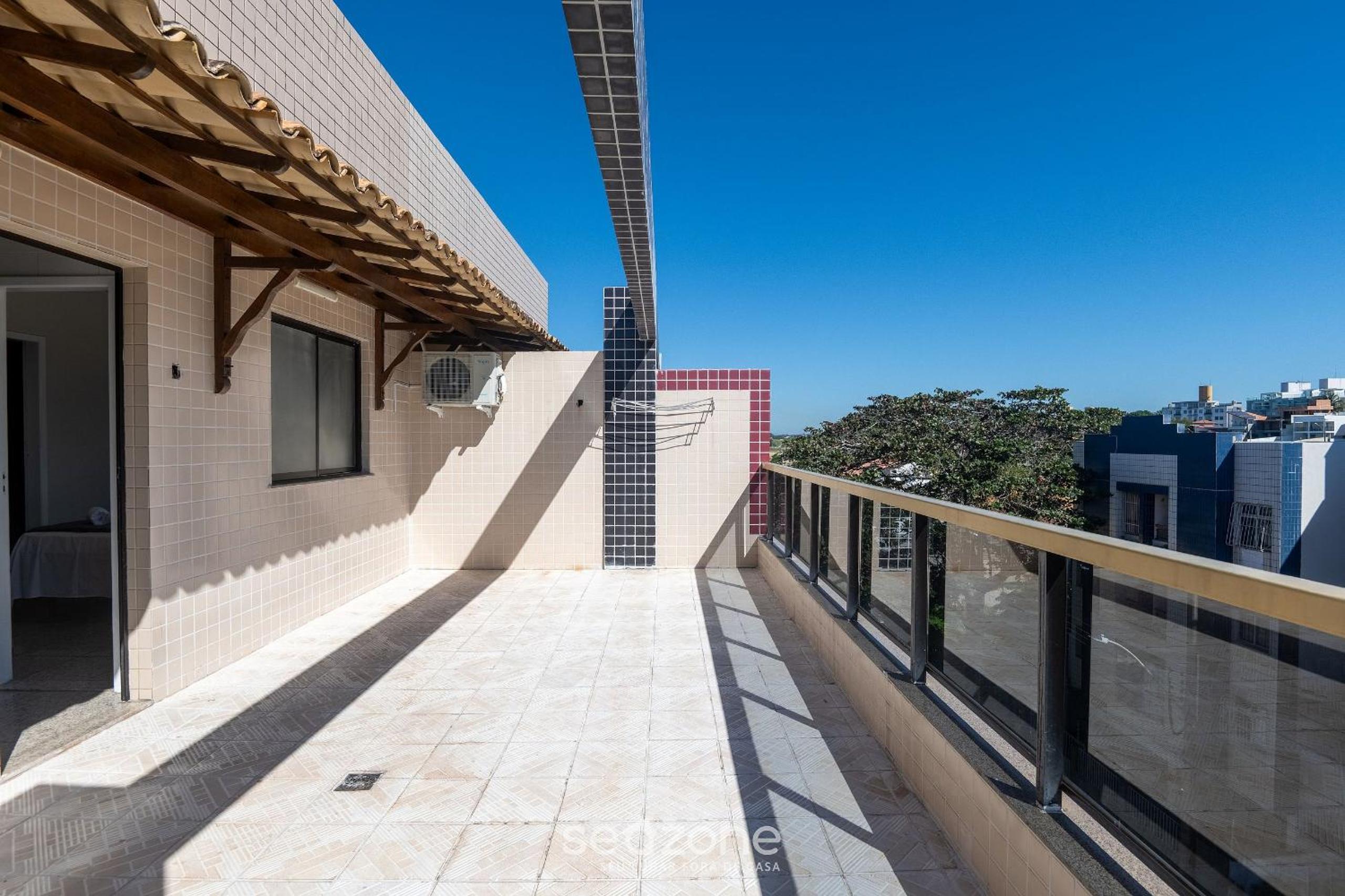 Penthouse with pool and sea view - VDI0401