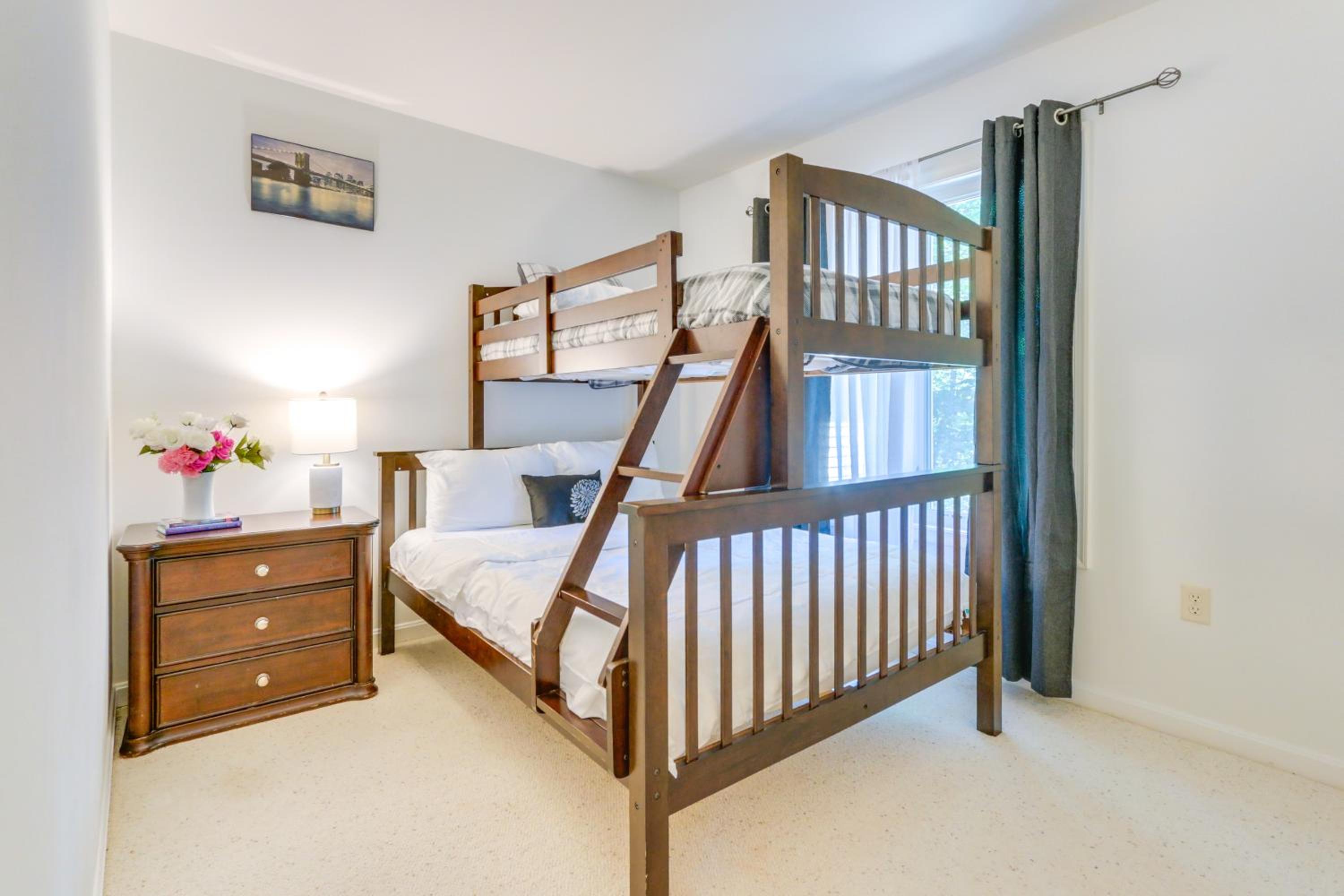 Golf and Hike Home with Resort Perks in Hedgesville