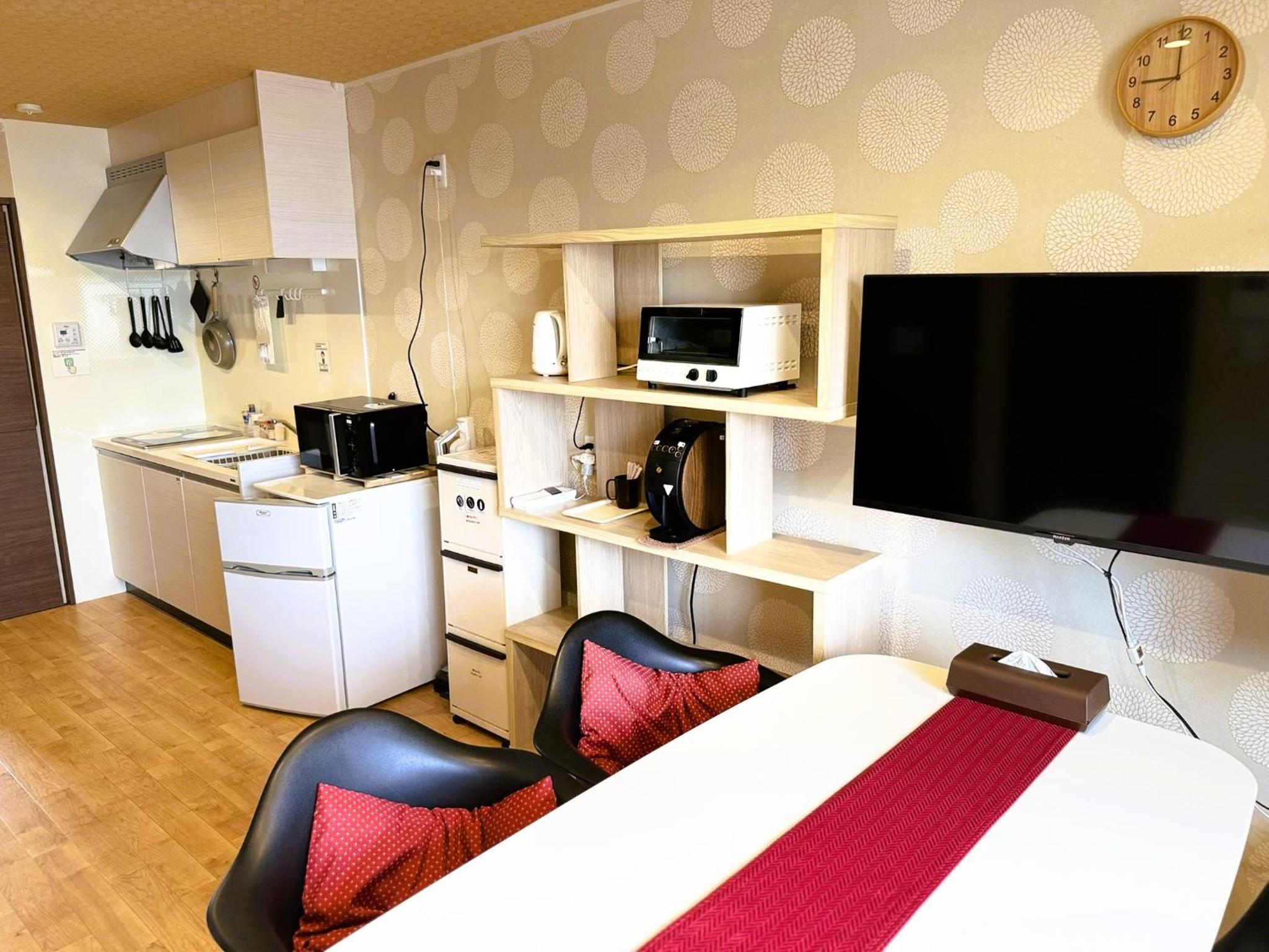 Vieuno Hida Takayama -Live Locally in Cozy Rooms near Takayama Station!