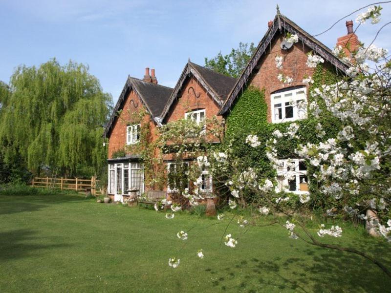 Church Farm Accommodation view 3
