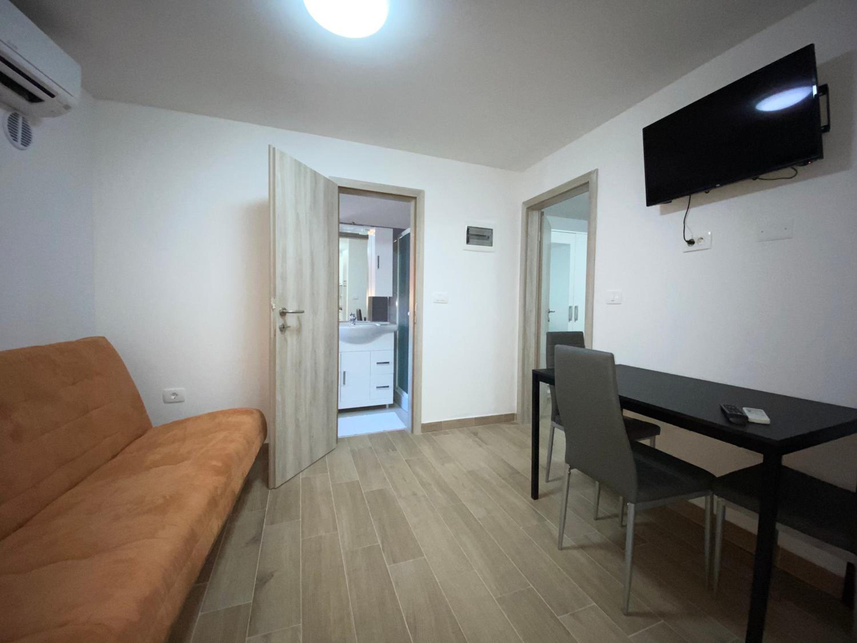 Apartments Lina