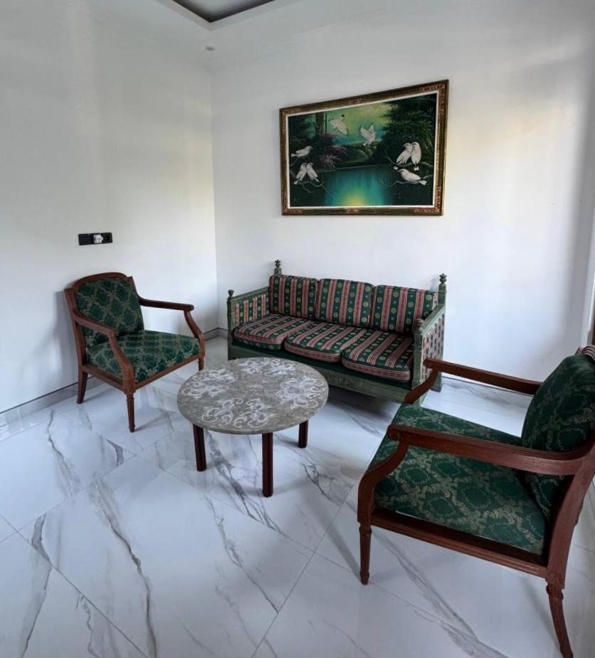 Modern 3BR Villa with Private Pool & Rooftop in Nusa Dua