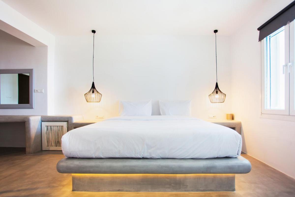 Sea View Residence en Ornos — hotel room