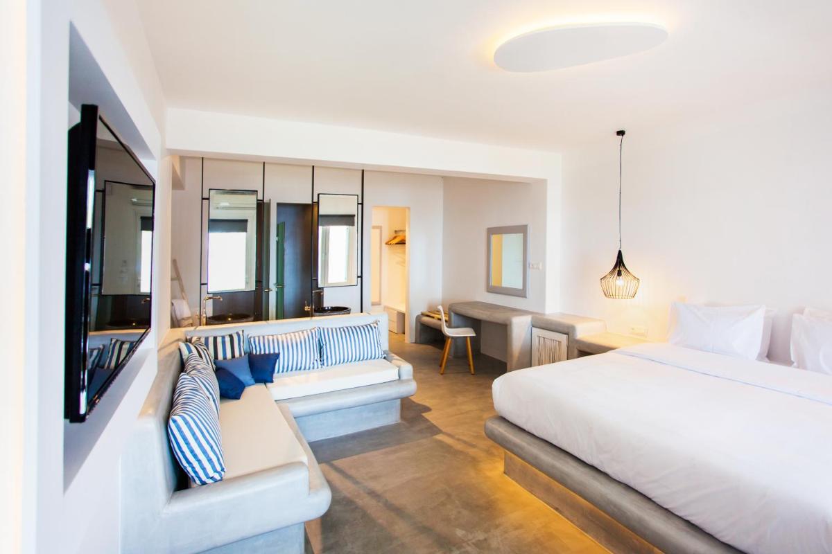 Sea View Residence en Ornos — hotel room