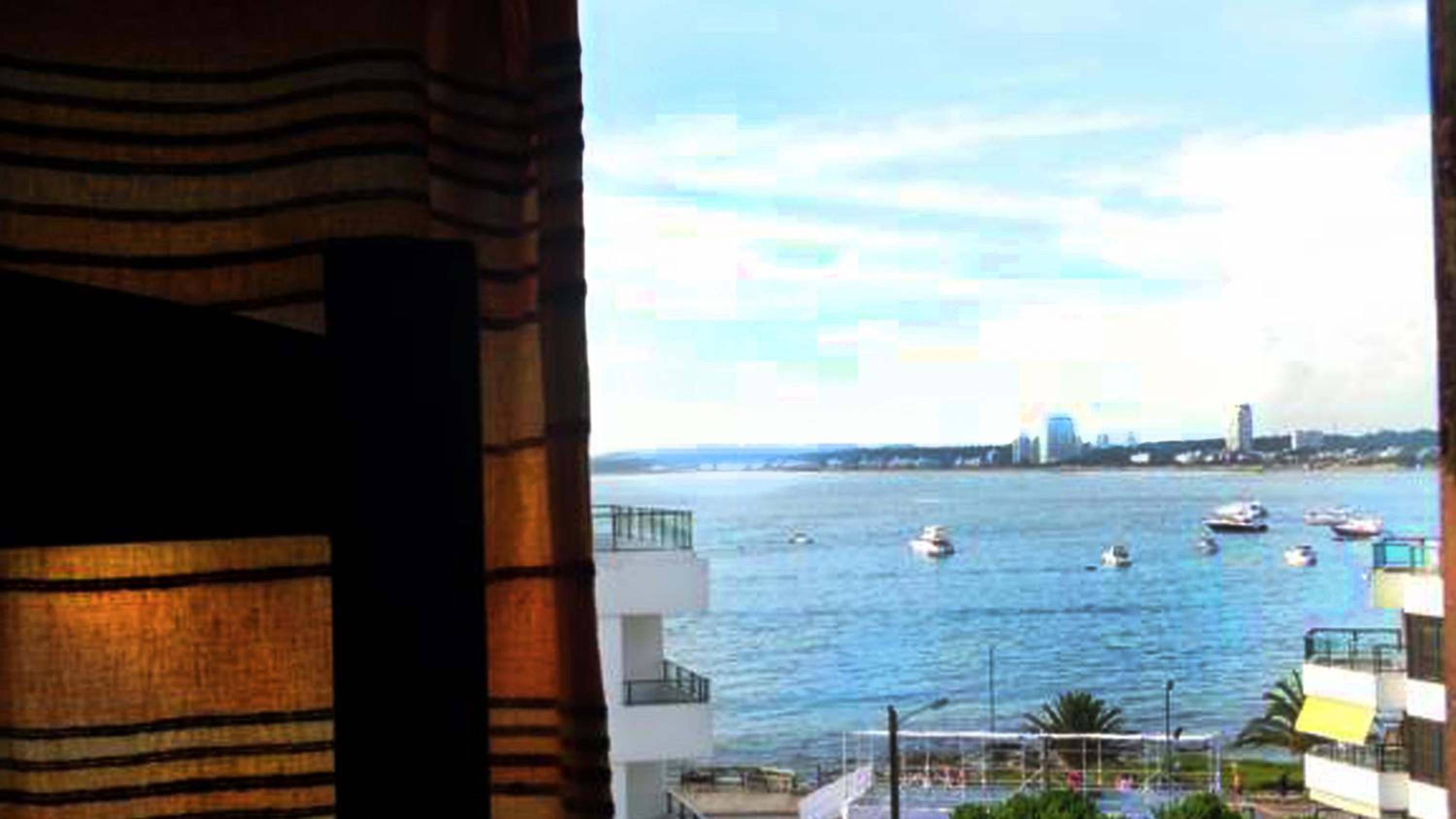 Planet Punta del Este Hostel