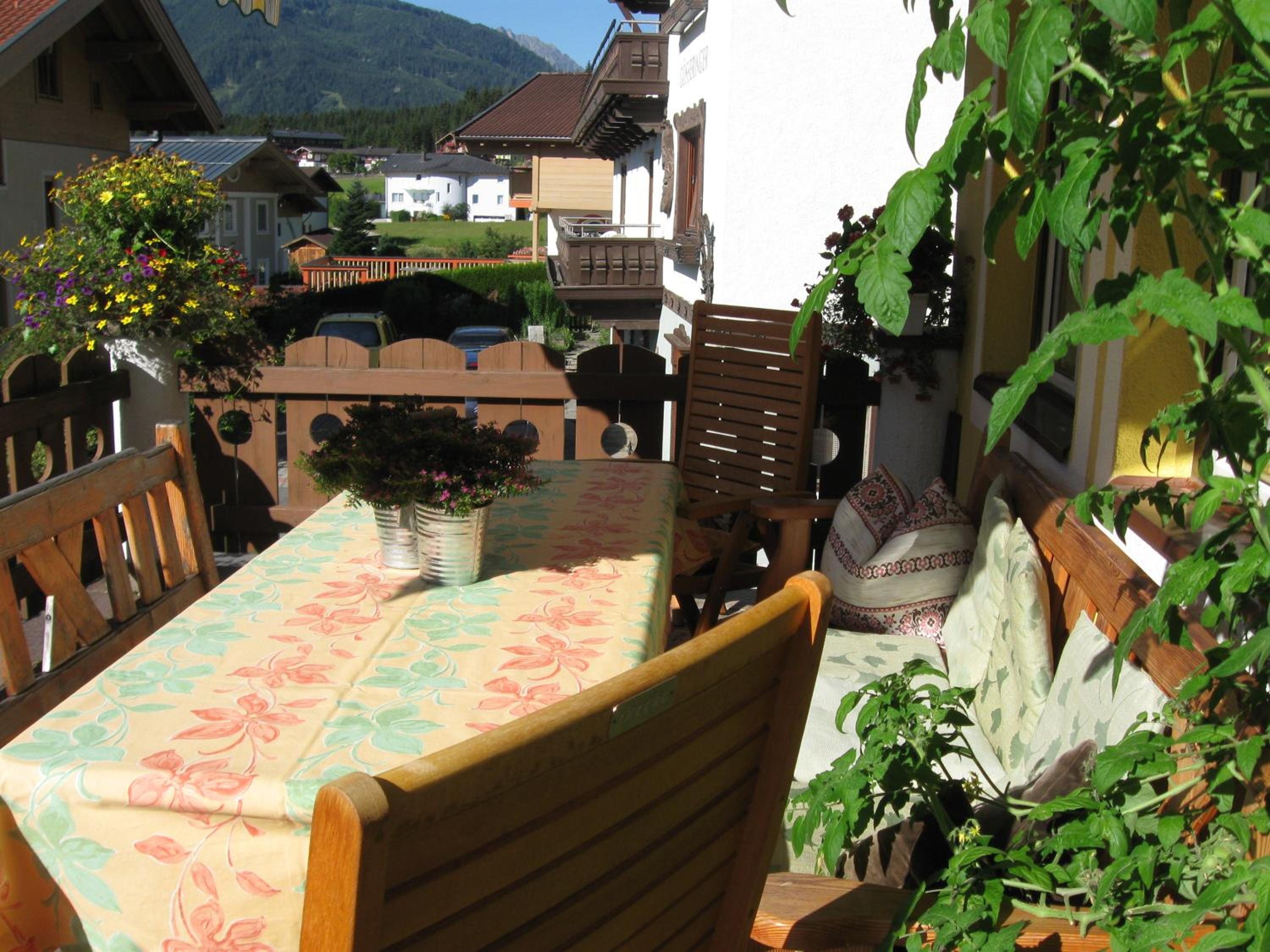 Hölzl Bed & Breakfast