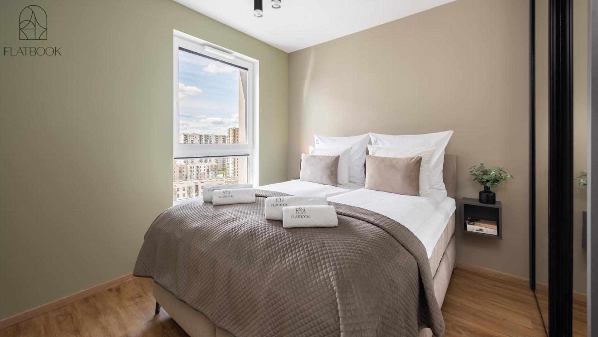 Flatbook - Seaside Apartments Nowa Letnica with a Rooftop Viewing Terrace & Gym