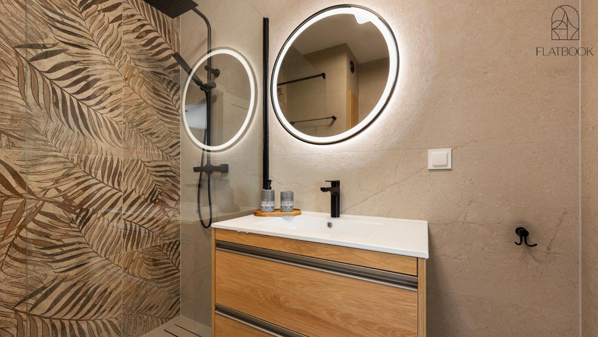 Flatbook - Seaside Apartments Nowa Letnica with a Rooftop Viewing Terrace & Gym