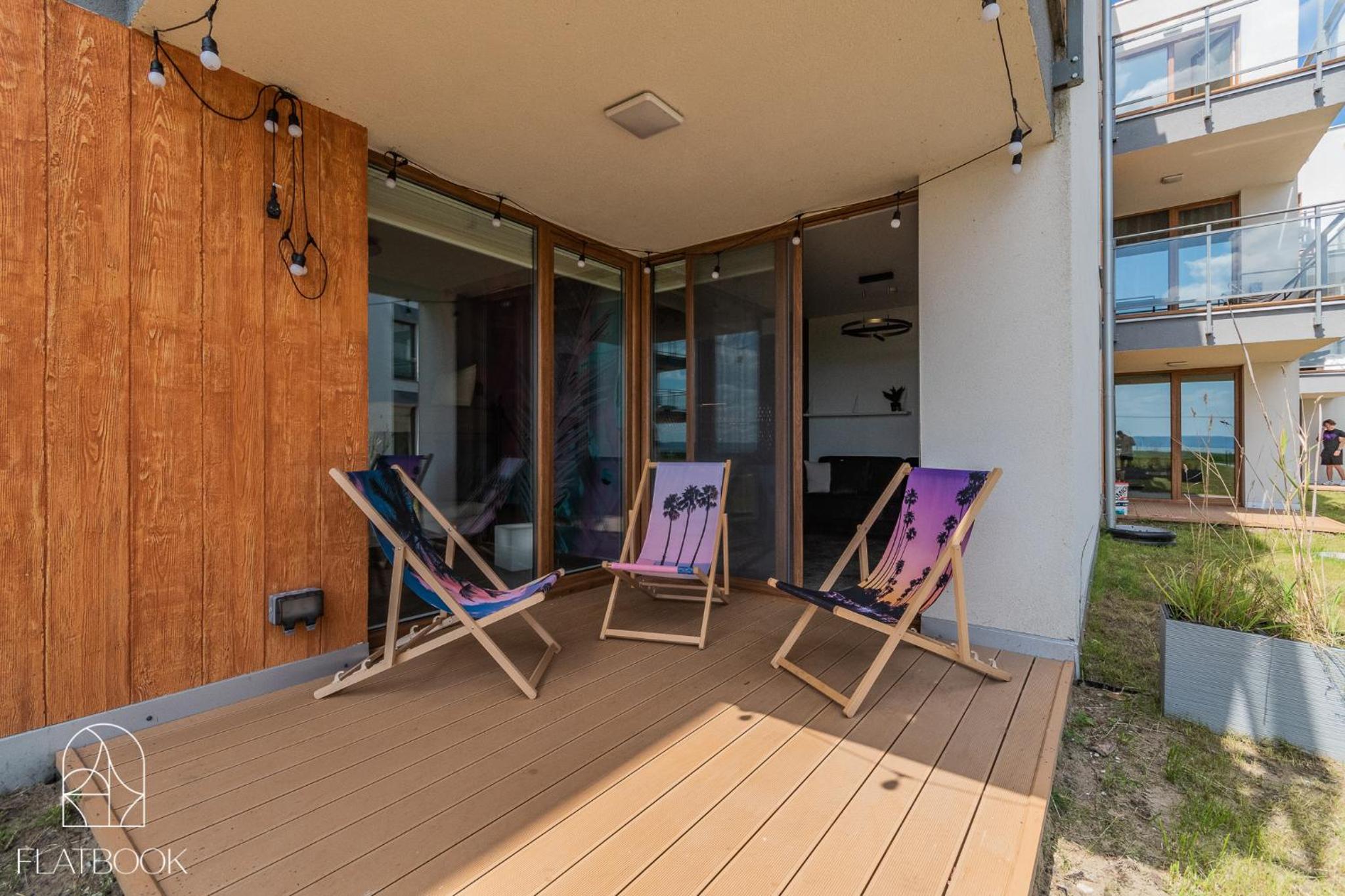 Flatbook Apartament Miami Beach - basen, taras i stylowe wnętrza w Krynicy Morskiej