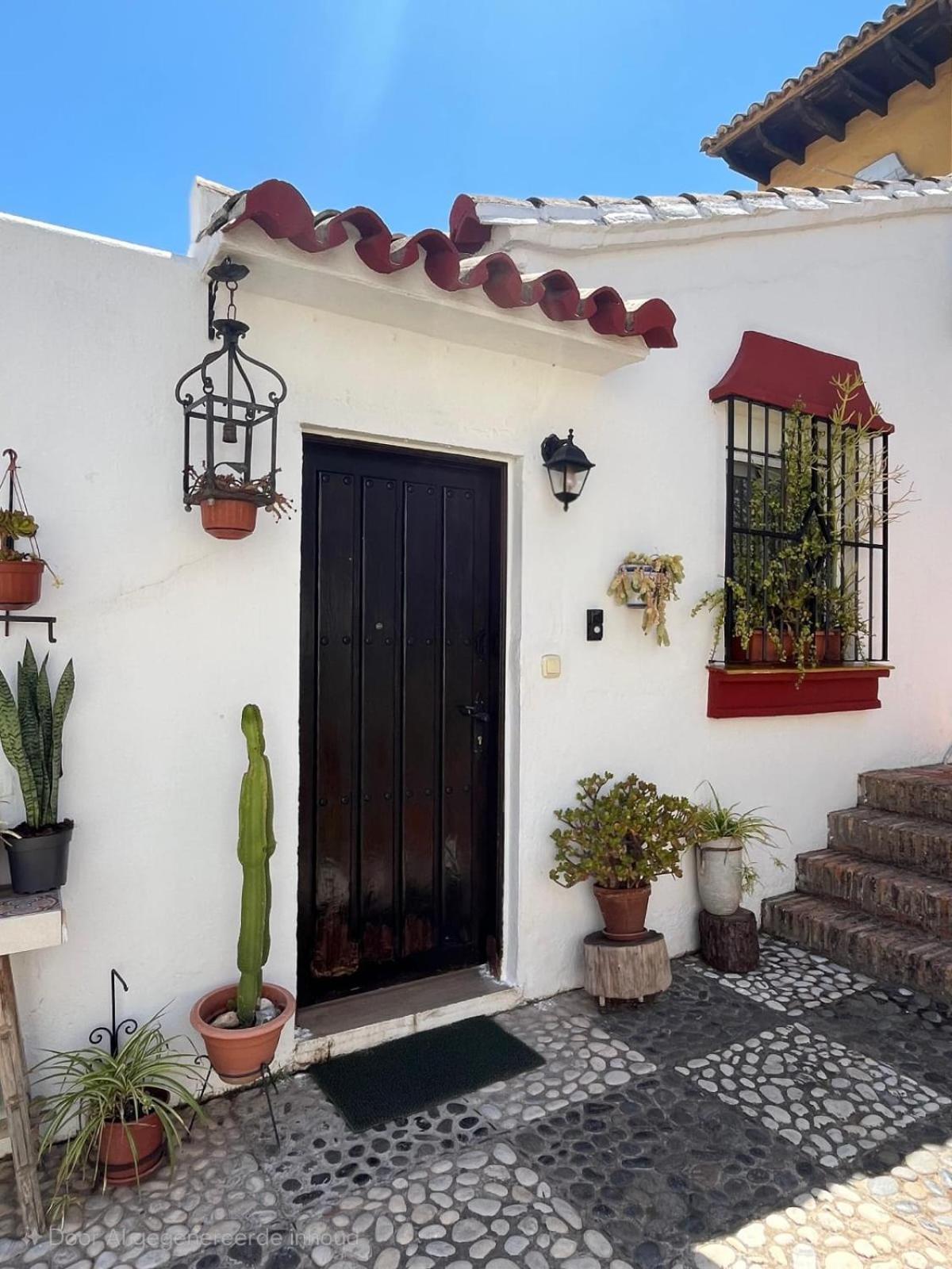 La Casita Andaluz Marbella 10min Beach Walk