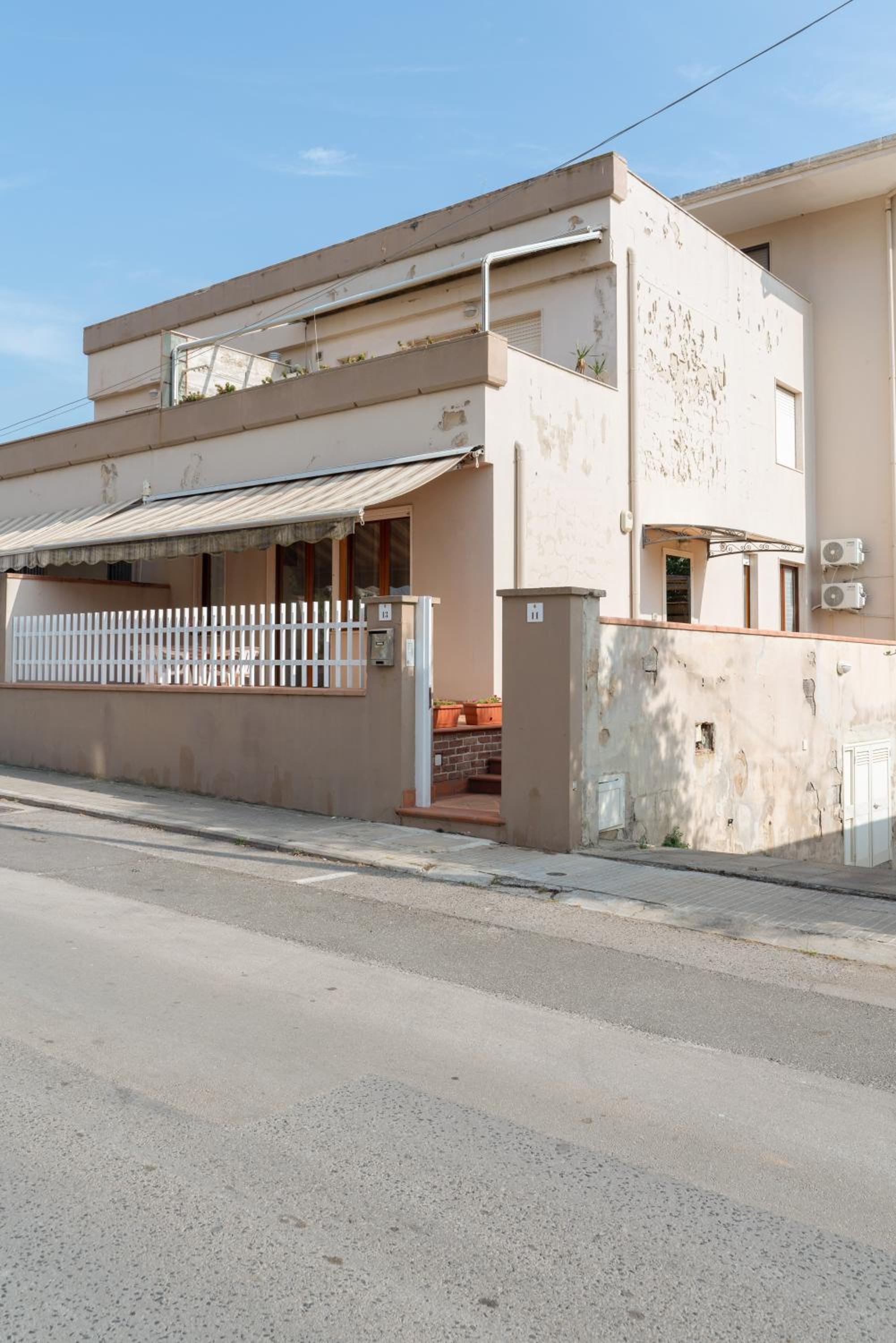 Casa Rosia