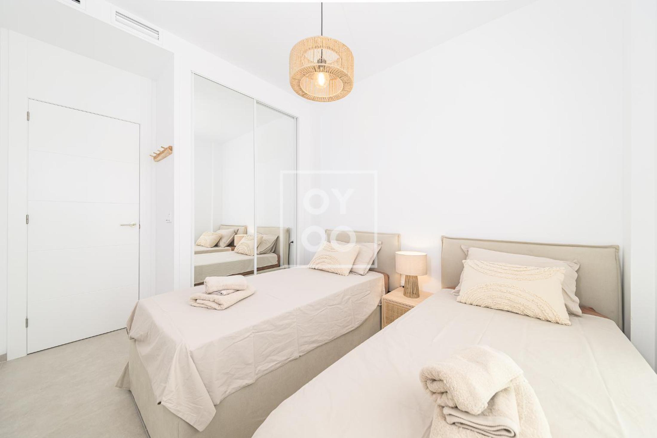 The Q Penthouse, apt with boho-chic rooftop, by OYOOSTAYS