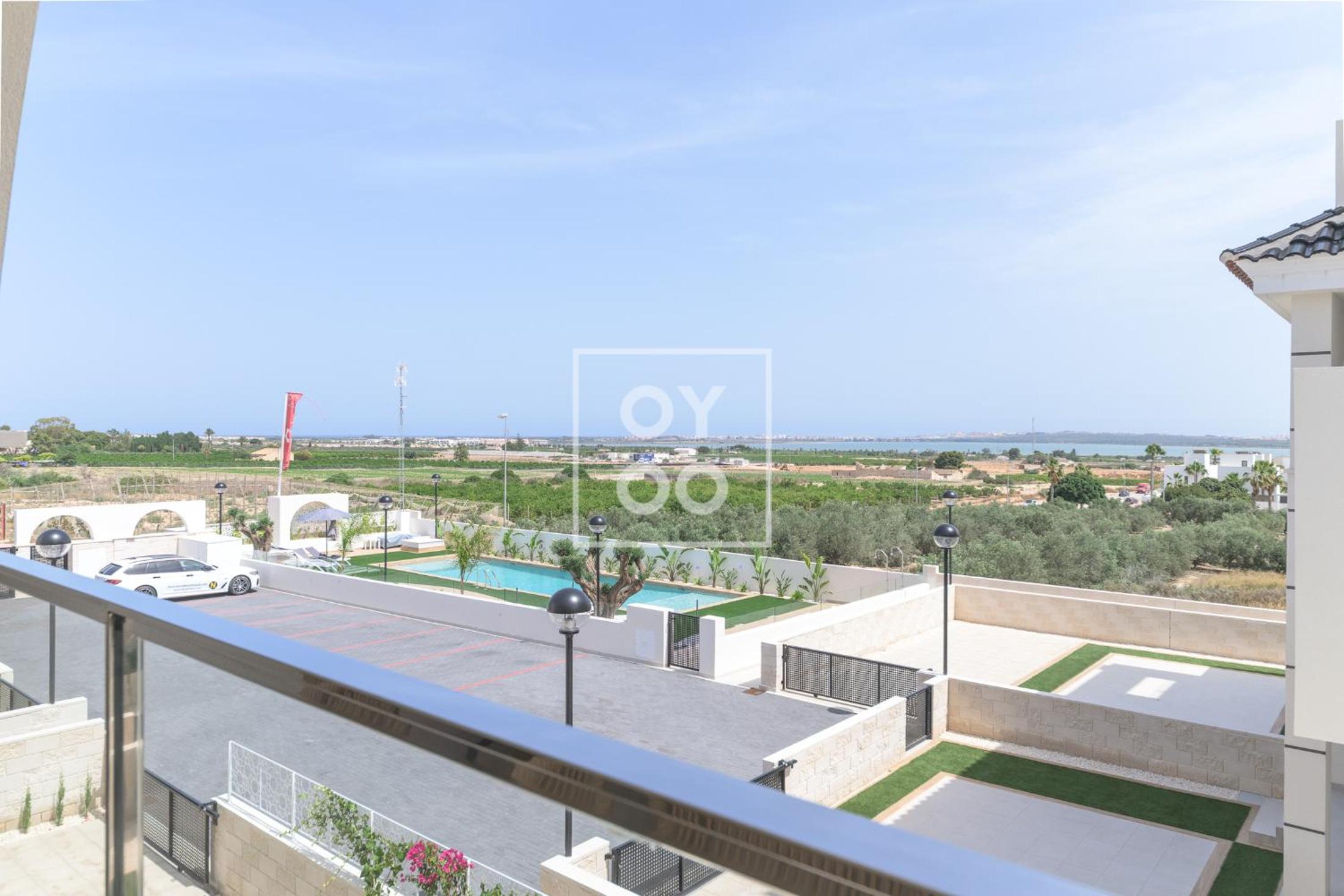 The Q Penthouse, apt with boho-chic rooftop, by OYOOSTAYS