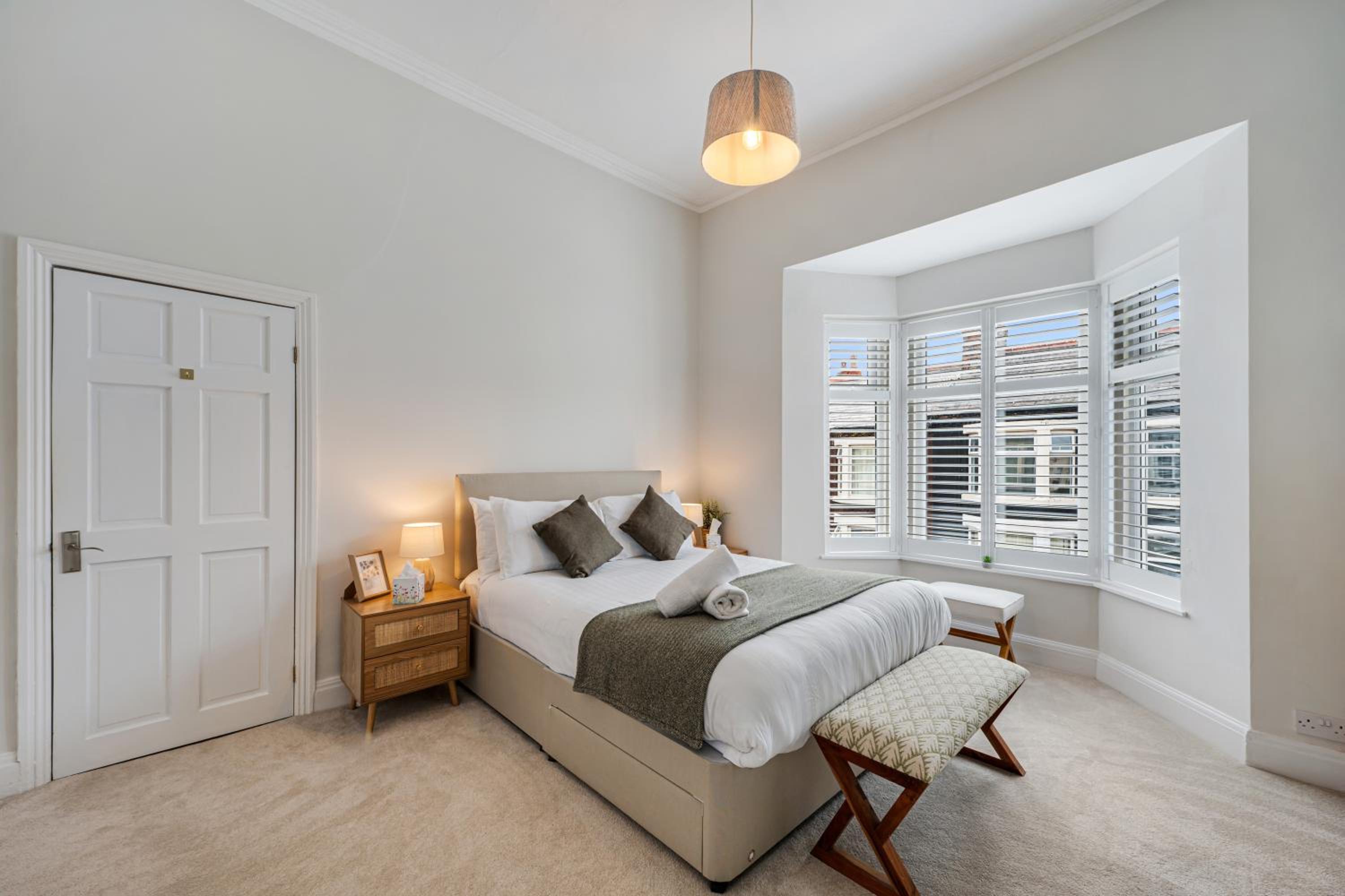 Watford Lodge - Air Host & Stay - A Home in the Heart of Anfield