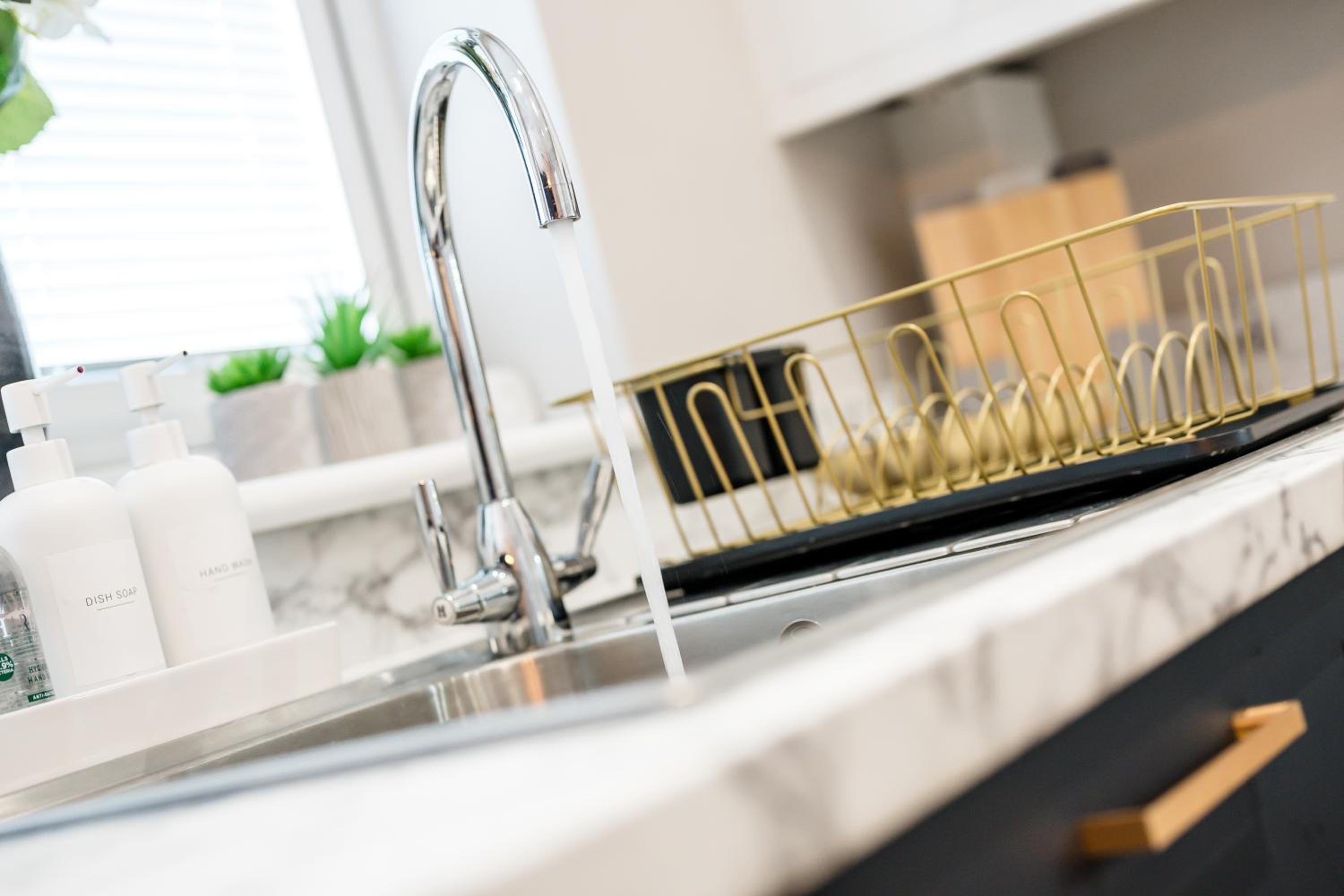 Watford Lodge - Air Host & Stay - A Home in the Heart of Anfield