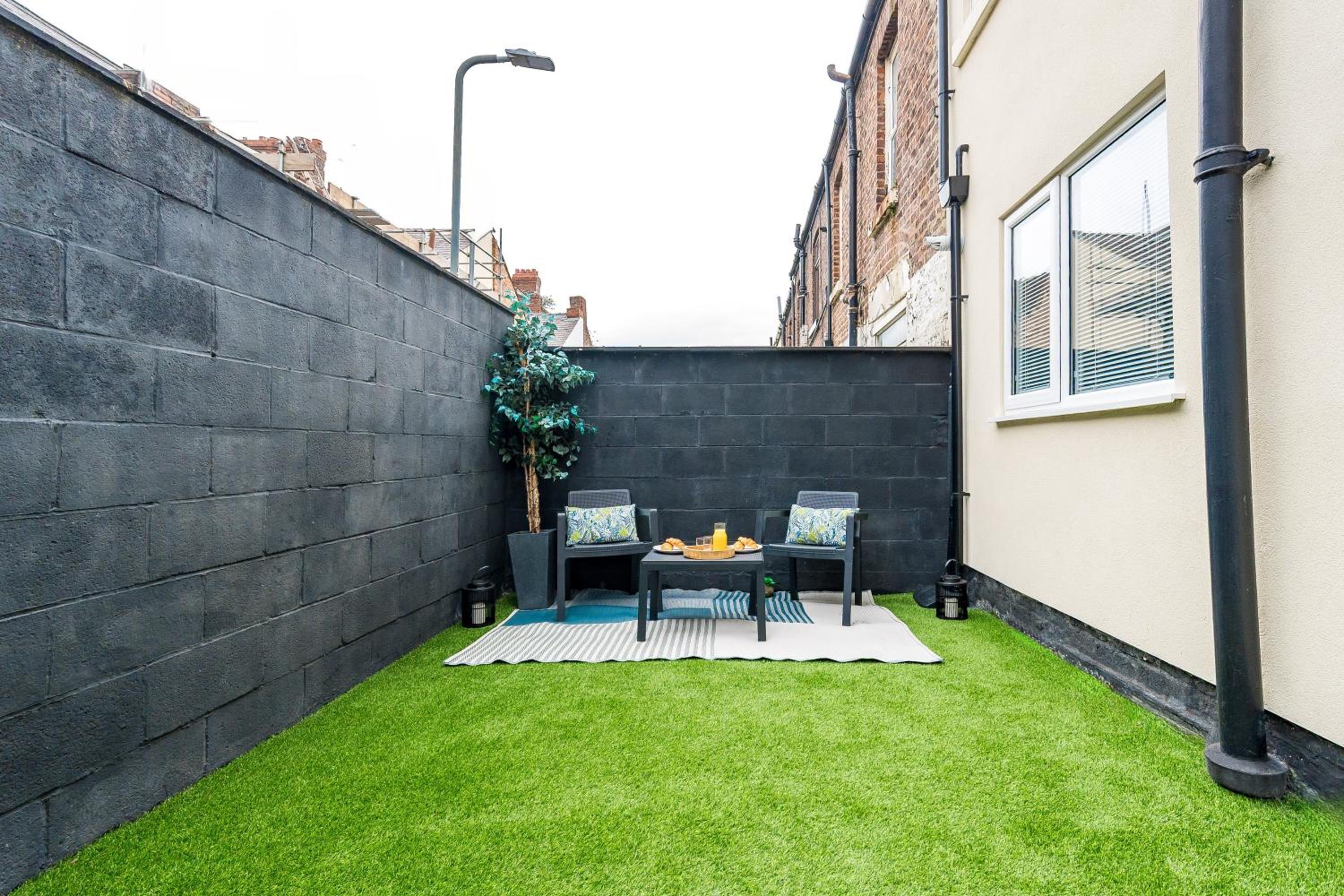 Watford Lodge - Air Host & Stay - A Home in the Heart of Anfield