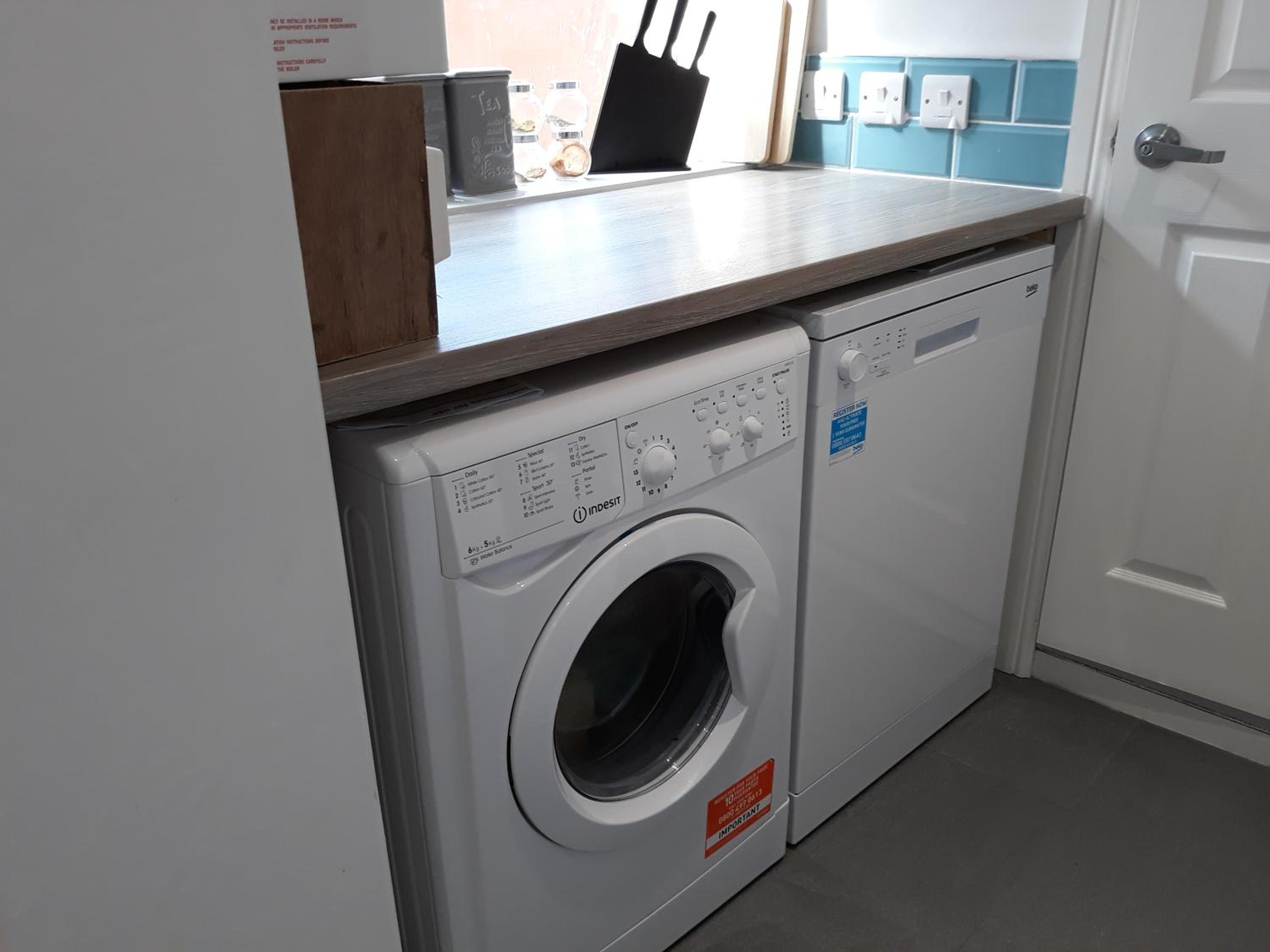 Bright & Comfy 3-Bedroom Flat in Kexgill