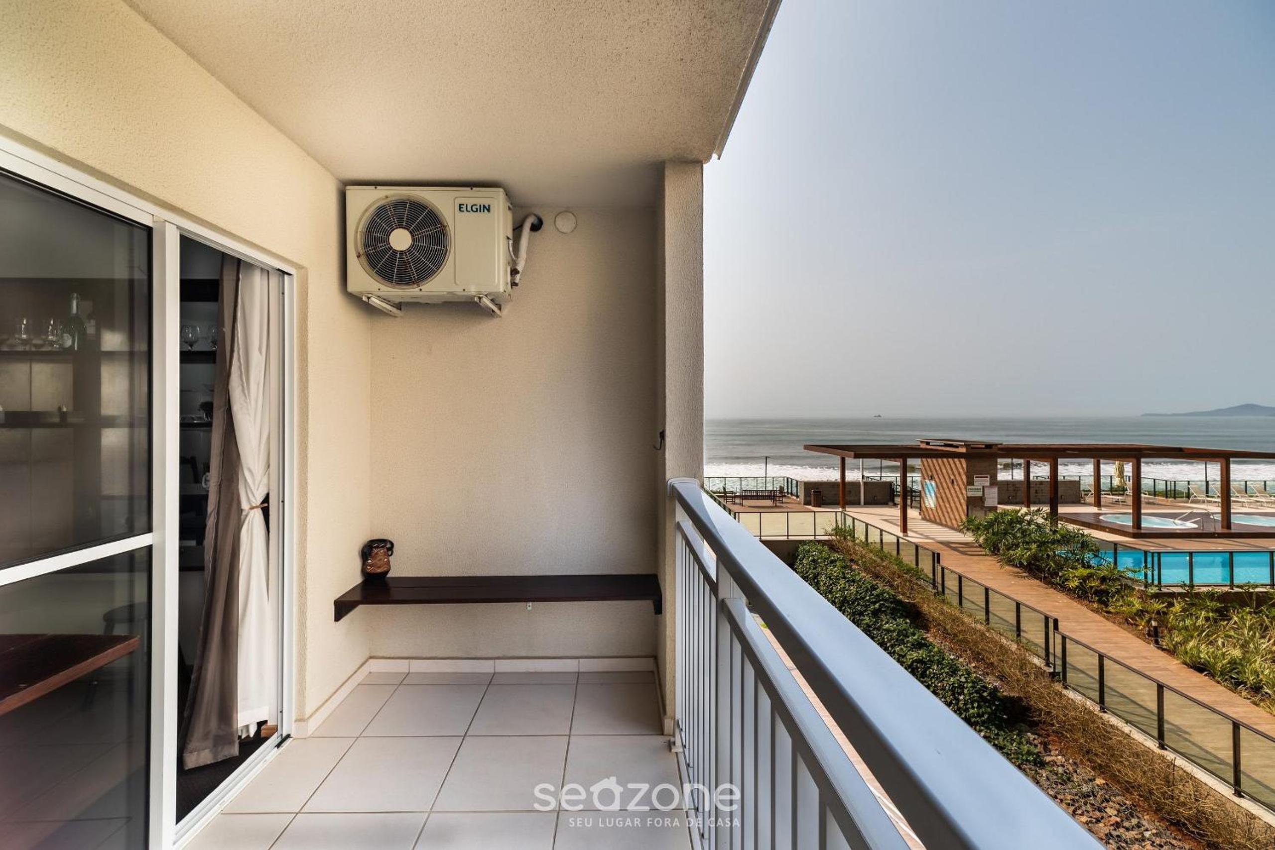 VAC - Beachfront Condo in Itajubá Beach