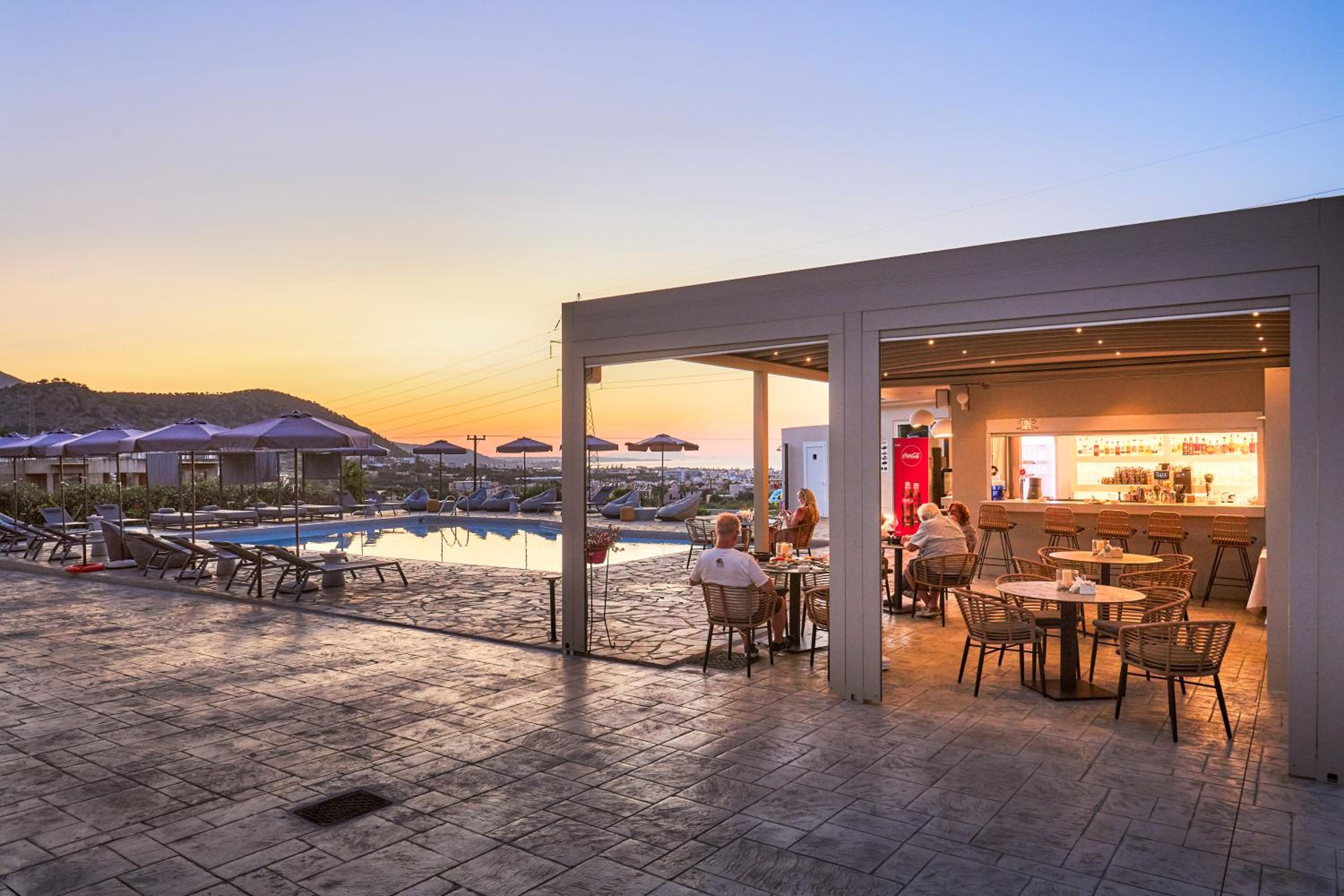 Mila Malia Suites