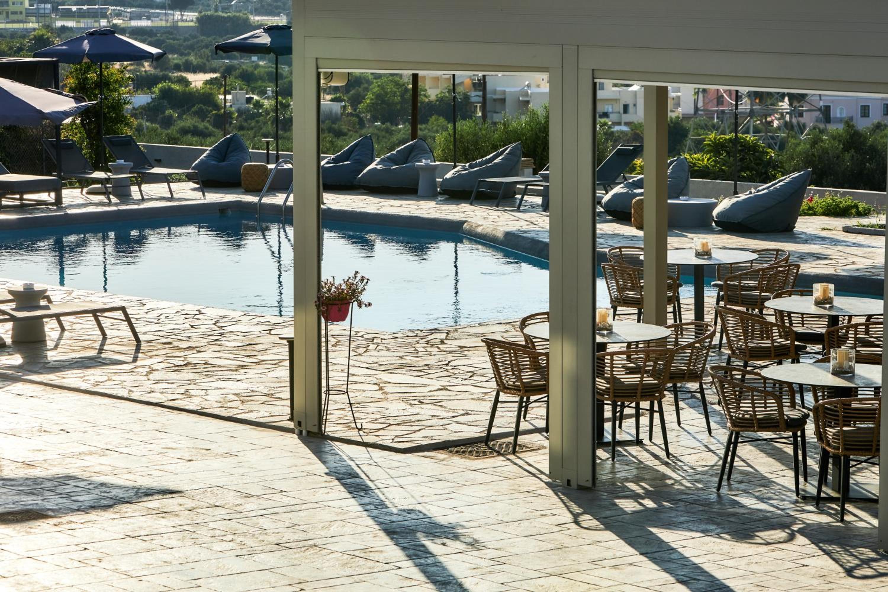 Mila Malia Suites