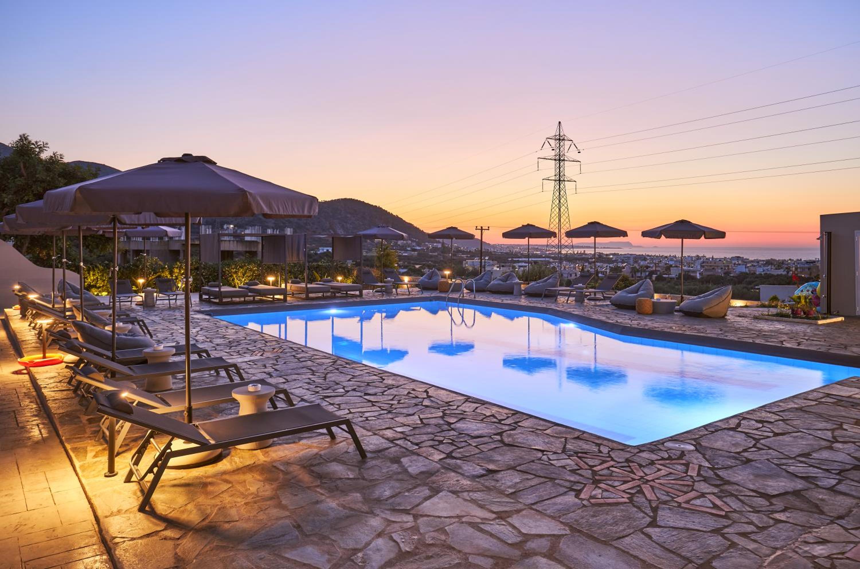 Mila Malia Suites
