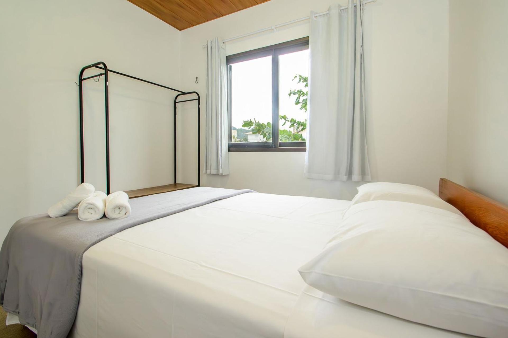 Casa com piscina a 500m da praia AM7276