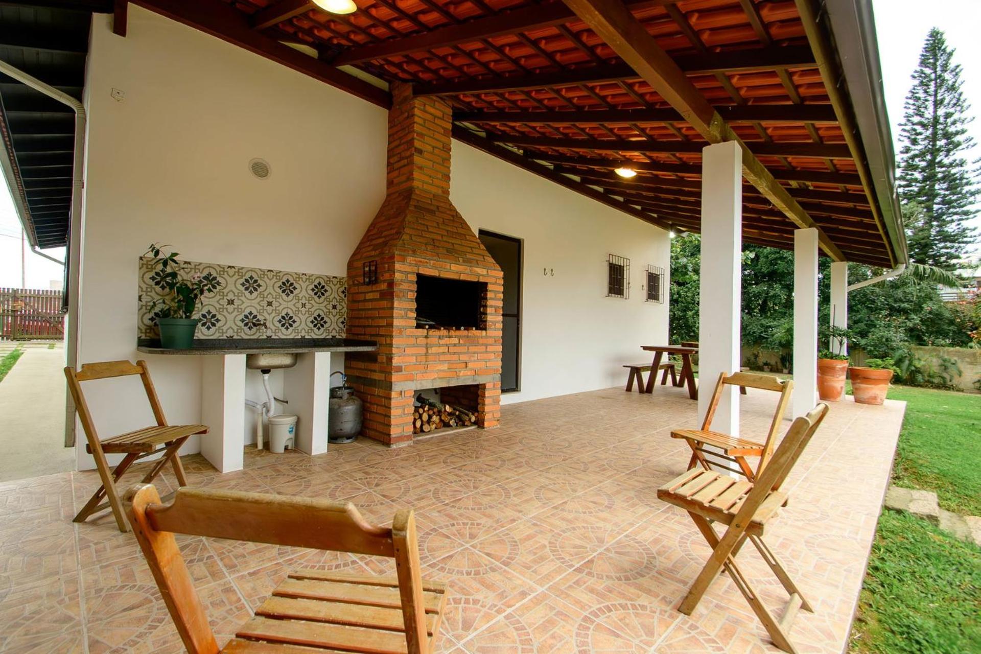 Casa com piscina a 500m da praia AM7276
