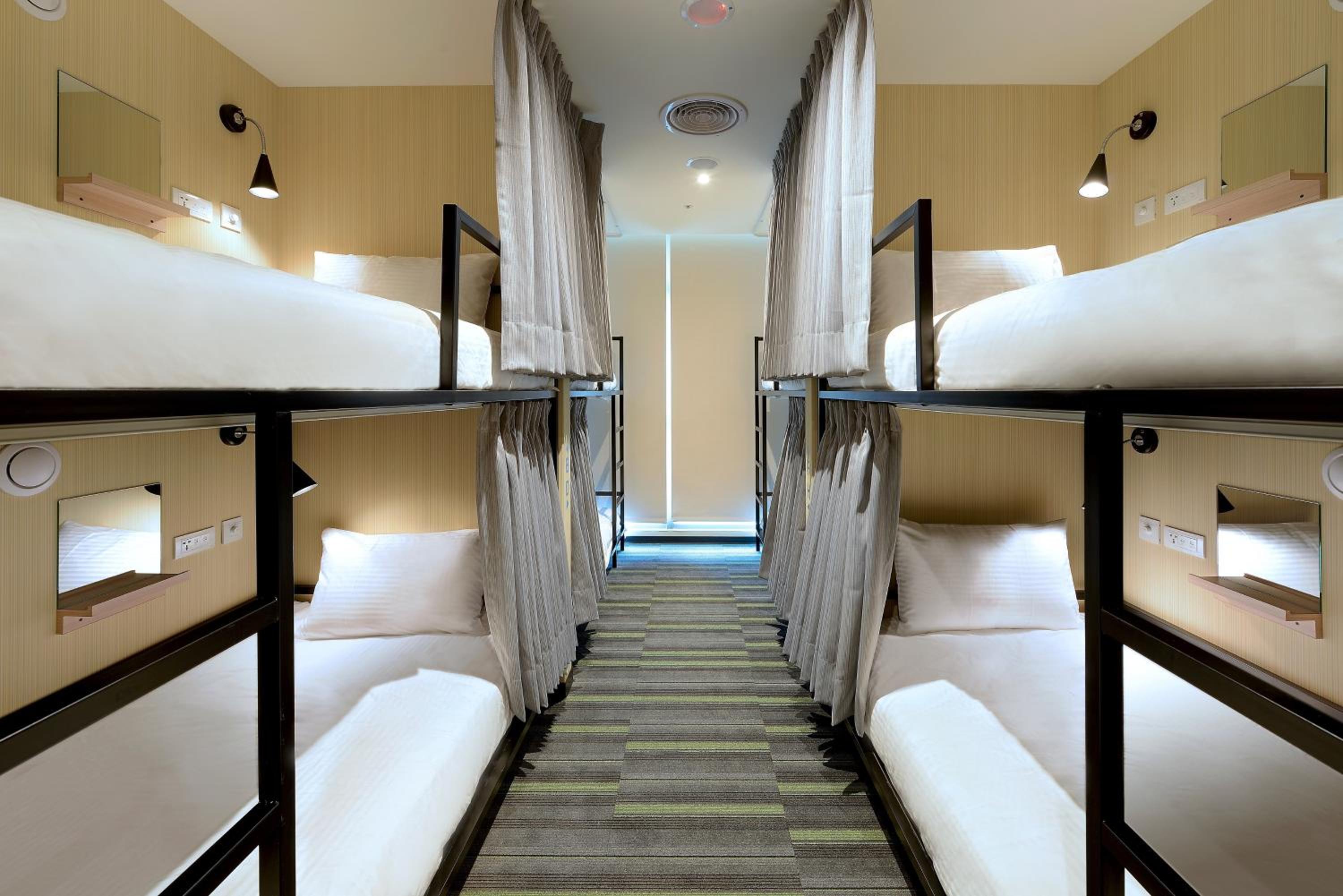 Park City Inn & Hostel