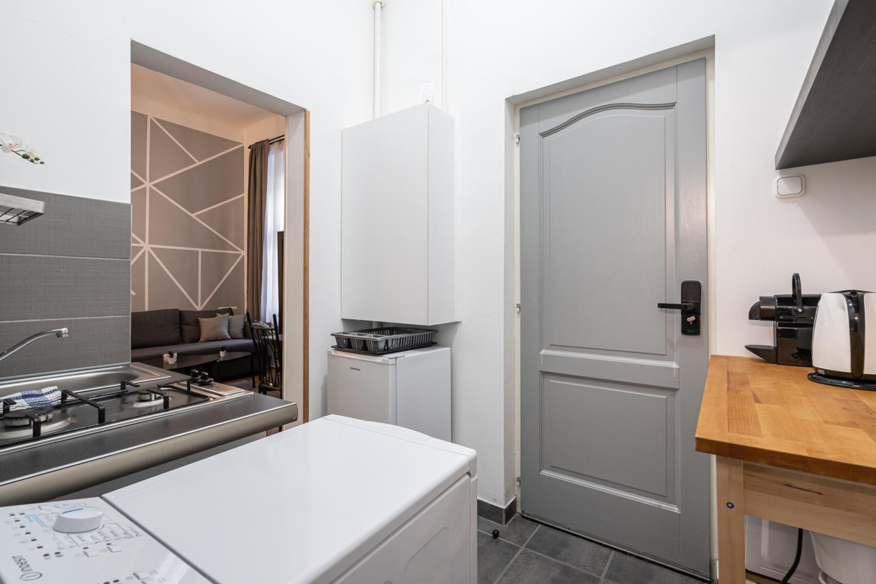 B8 - Grand Boulevard Cozy Apartment - Best Location by BQA