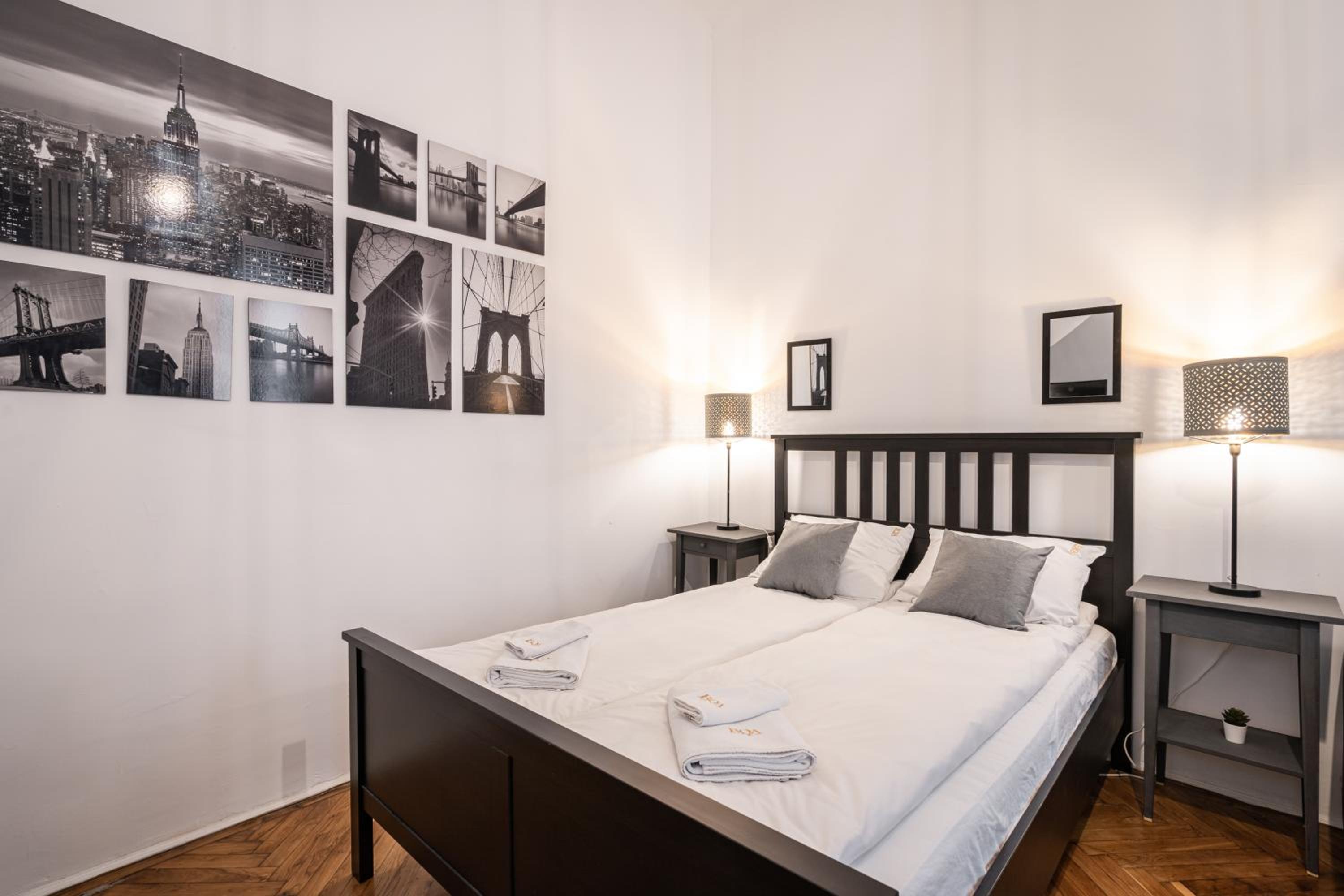B8 - Grand Boulevard Cozy Apartment - Best Location by BQA