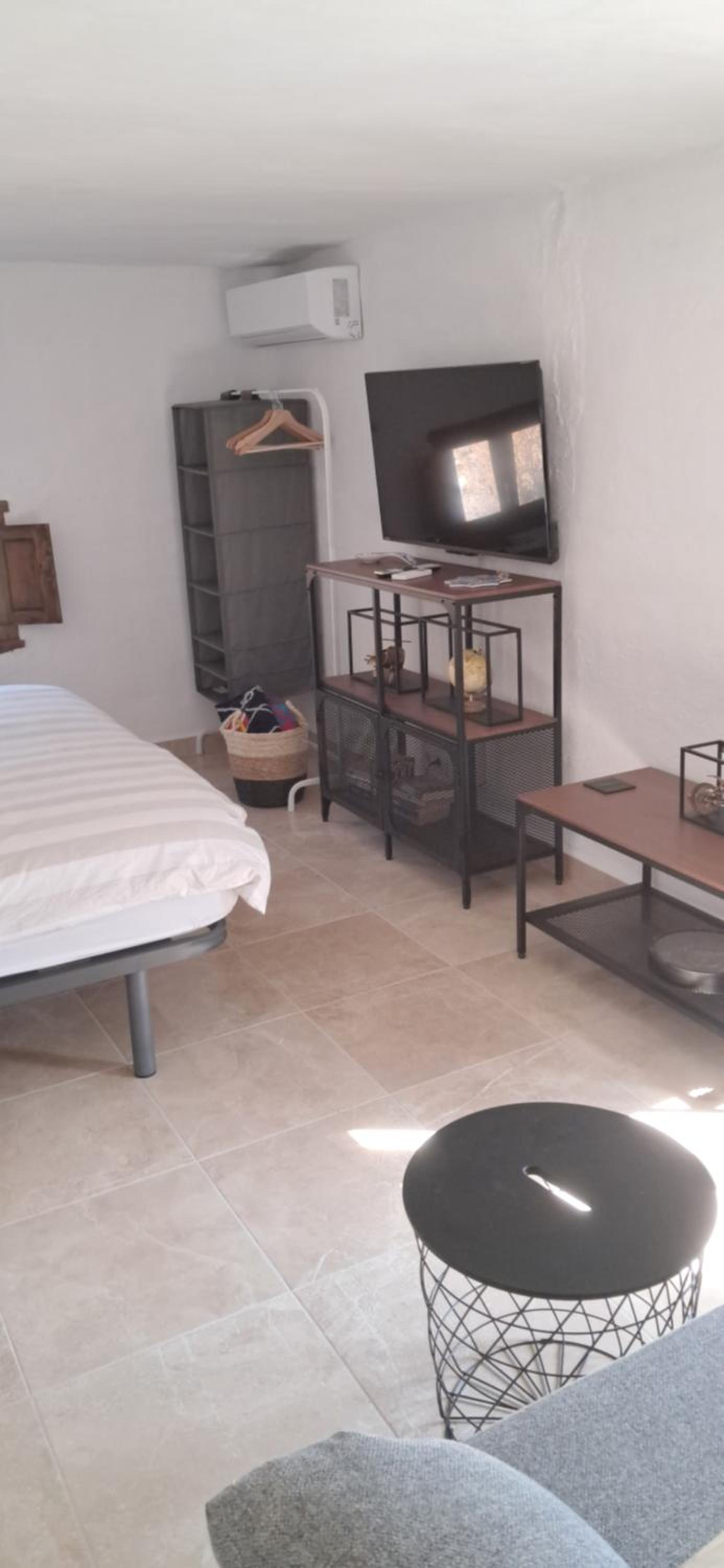 Casa Tomaddi - House & apartment with private pool & games room