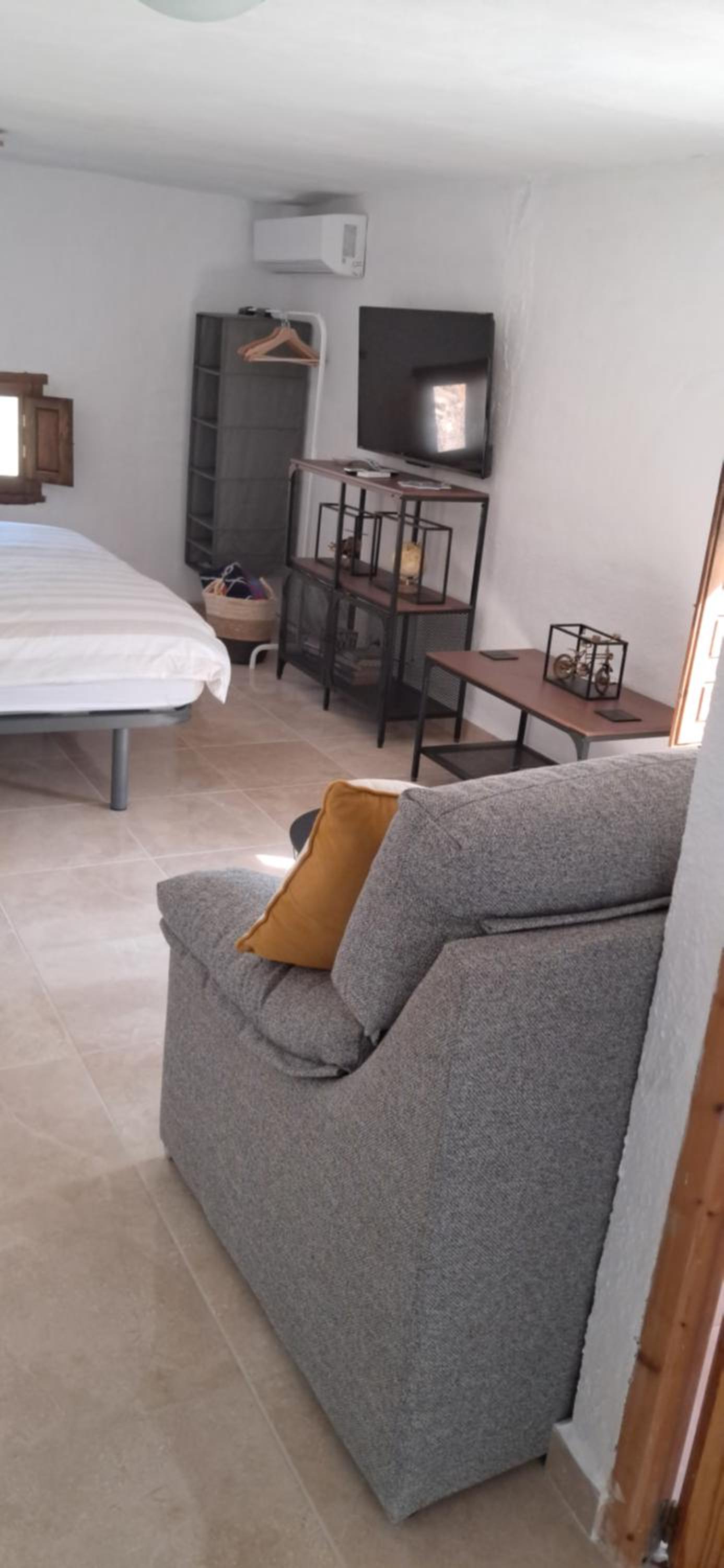 Casa Tomaddi - House & apartment with private pool & games room