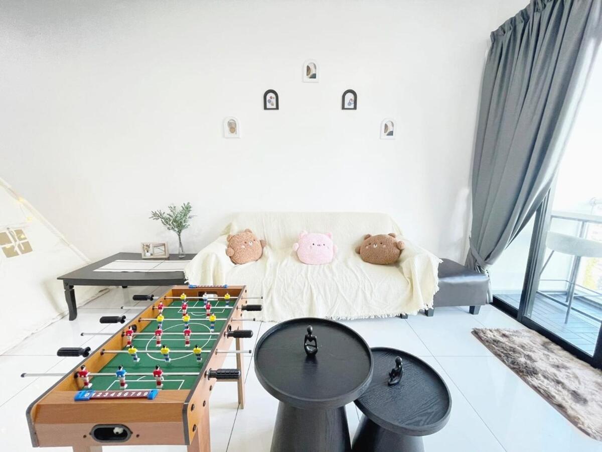 PLATINO Kids Friendly, 3BR Family Suite, Next to Paradigm Mall Escape JB,