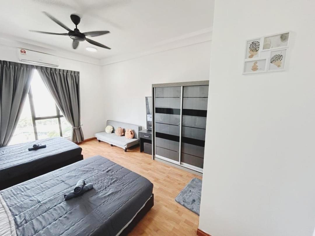 PLATINO Kids Friendly, 3BR Family Suite, Next to Paradigm Mall Escape JB,