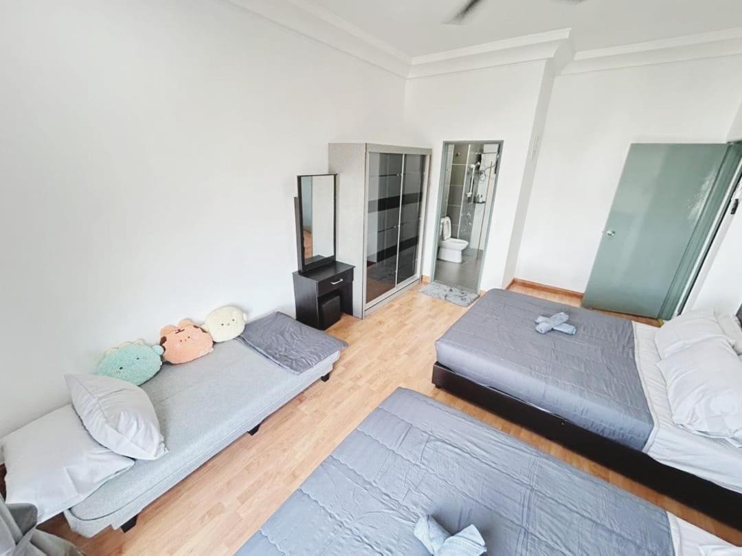 PLATINO Kids Friendly, 3BR Family Suite, Next to Paradigm Mall Escape JB,