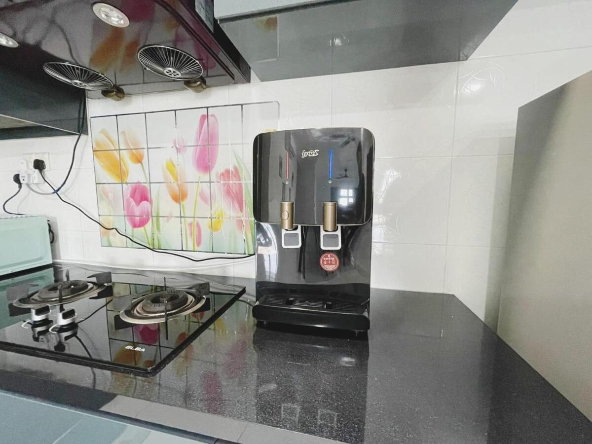 PLATINO Kids Friendly, 3BR Family Suite, Next to Paradigm Mall Escape JB,