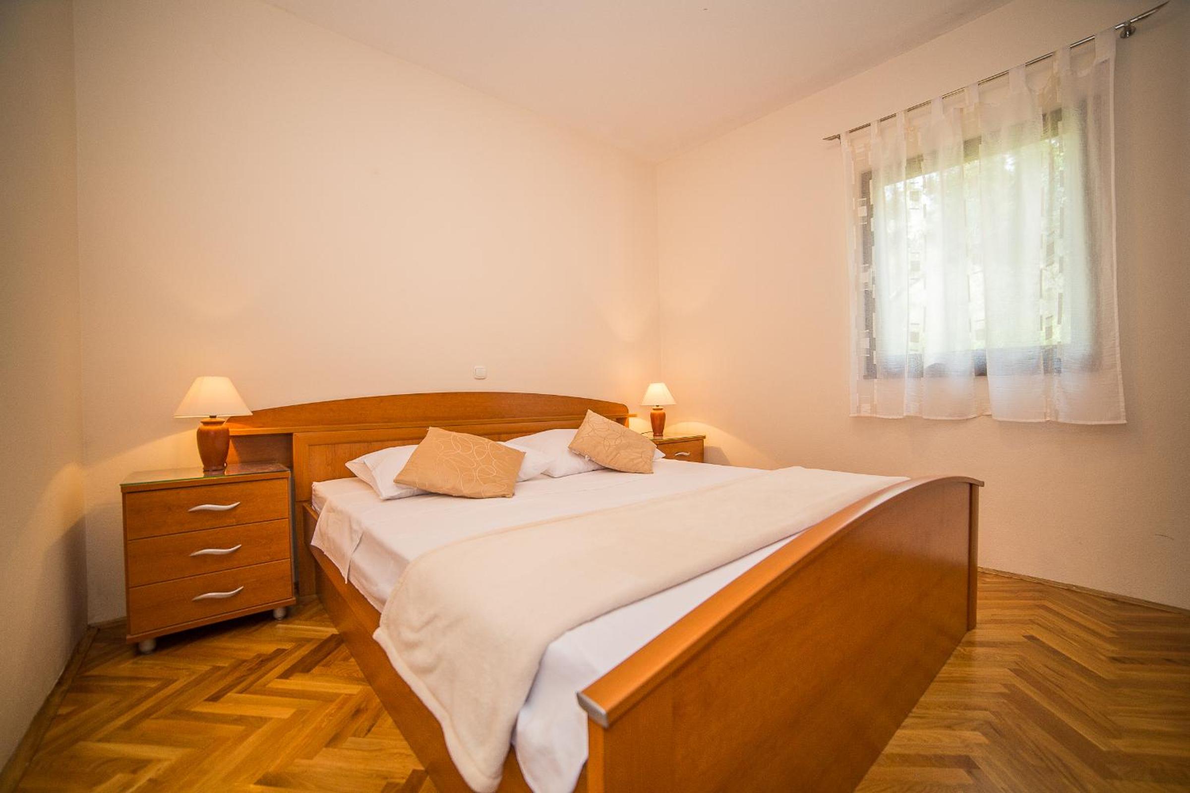Apartments Maja