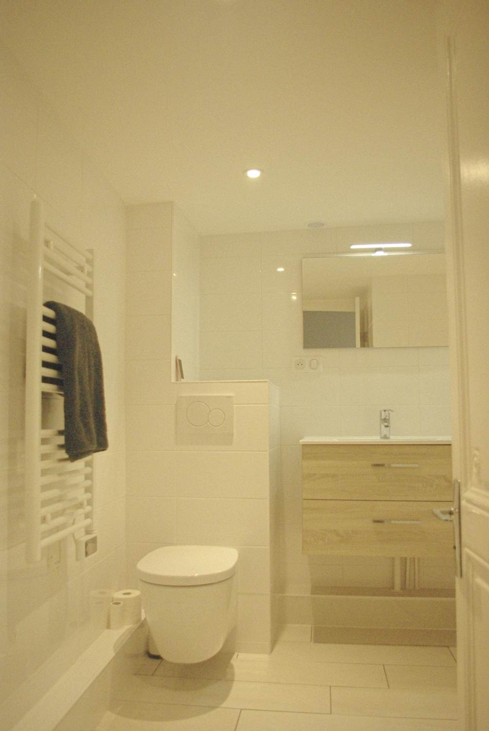 Dijon Standing Historic City Apartment, photo 16