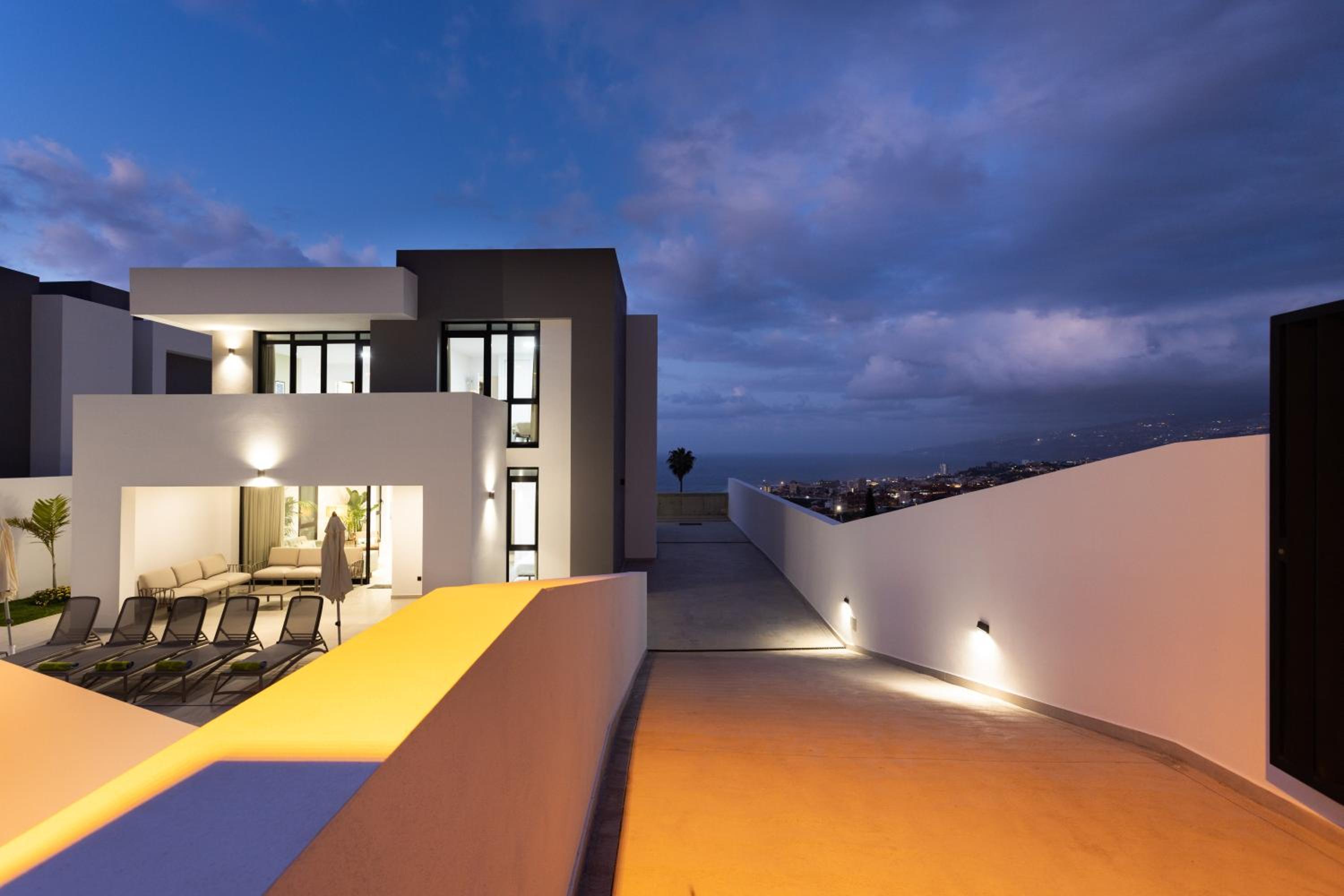 SPECIAL OFFER - Gorvorana 2 - up to 10 guests, private pool