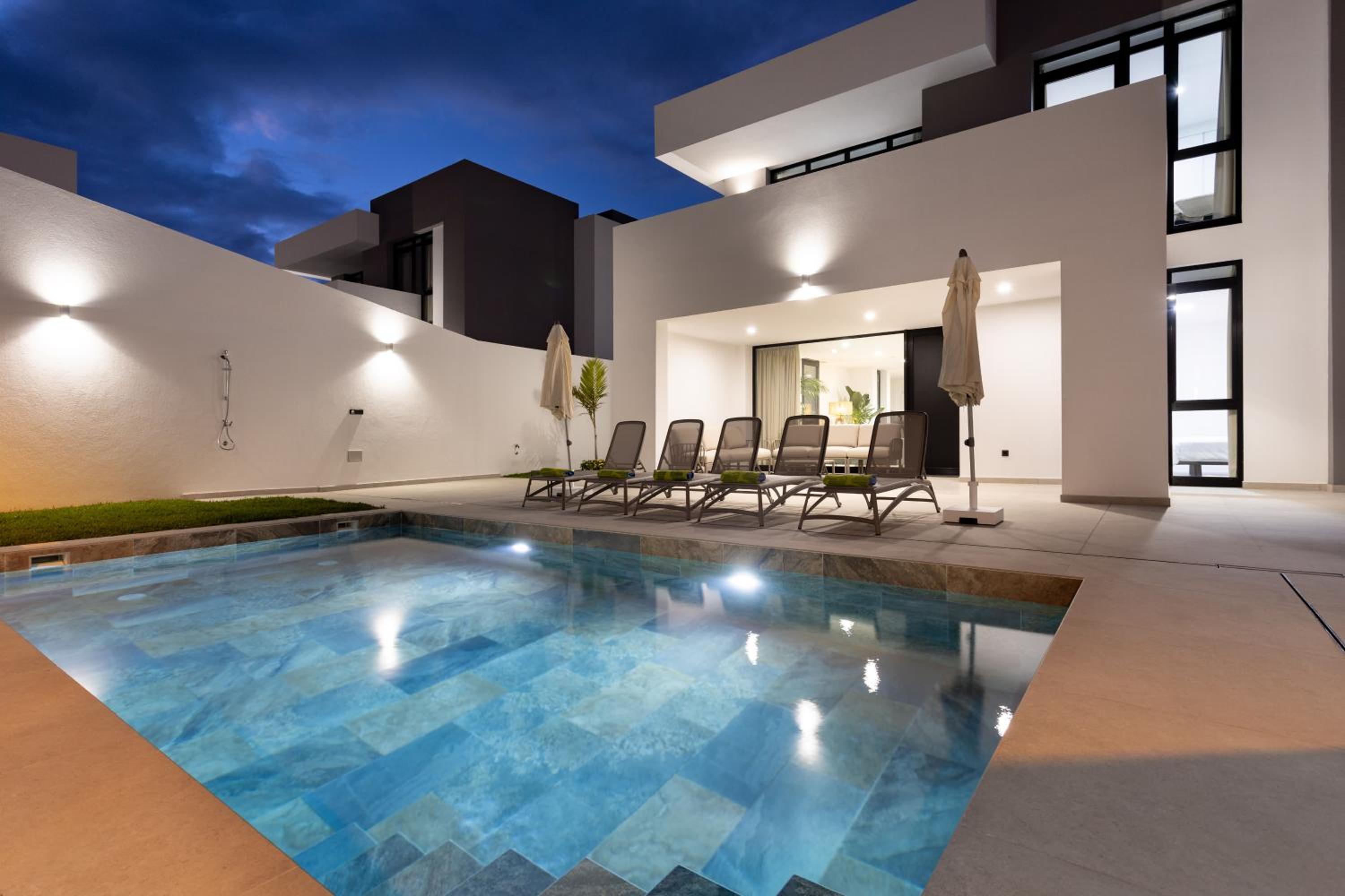 SPECIAL OFFER - Gorvorana 2 - up to 10 guests, private pool