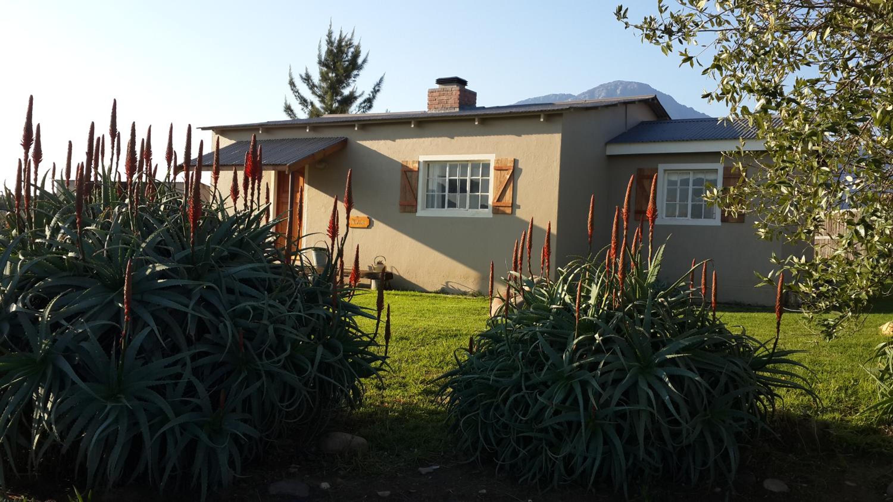 Seven Oaks Vineyard Cottages