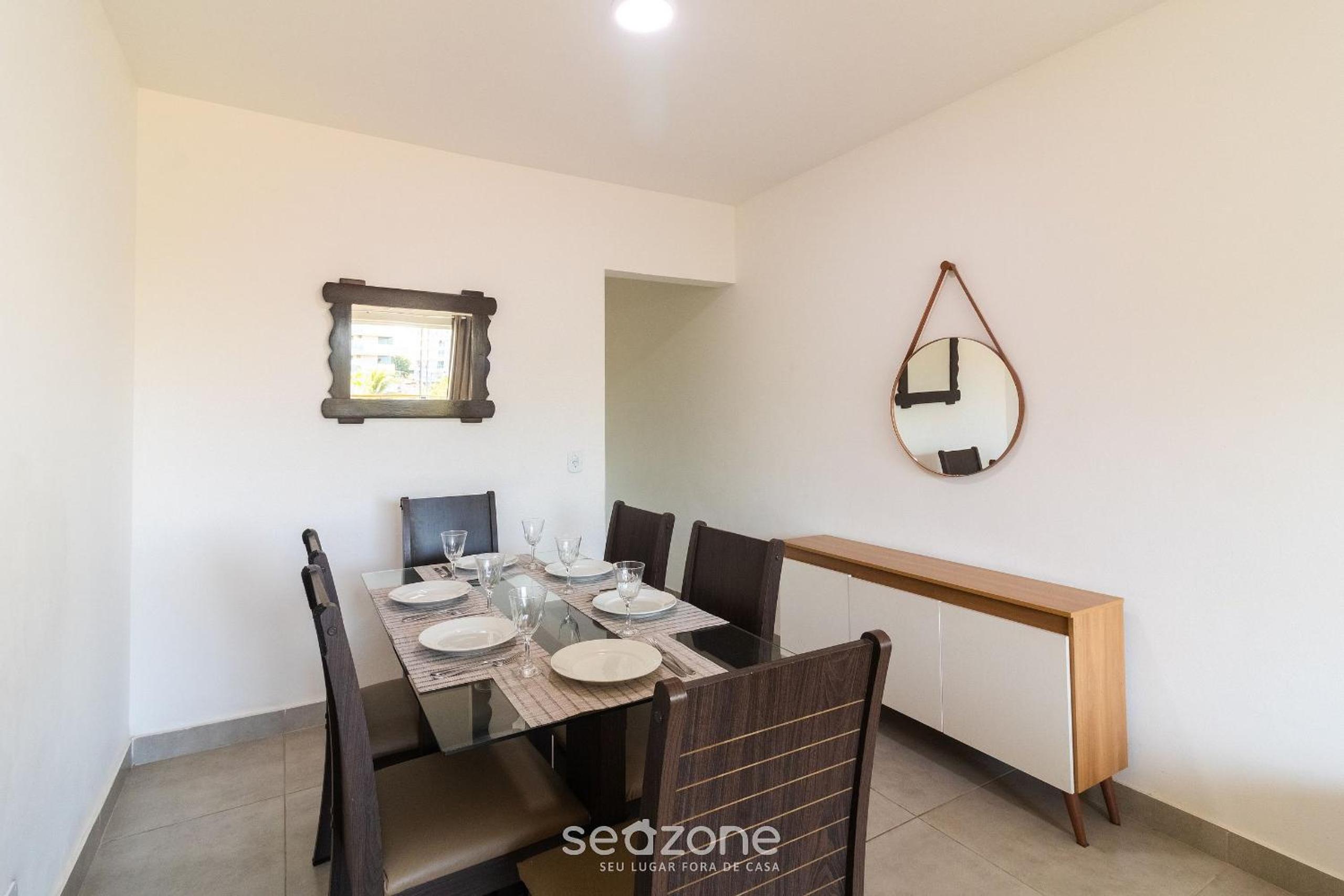 Apt w/ balcony 650m from beach, Cabo Frio CVY0306