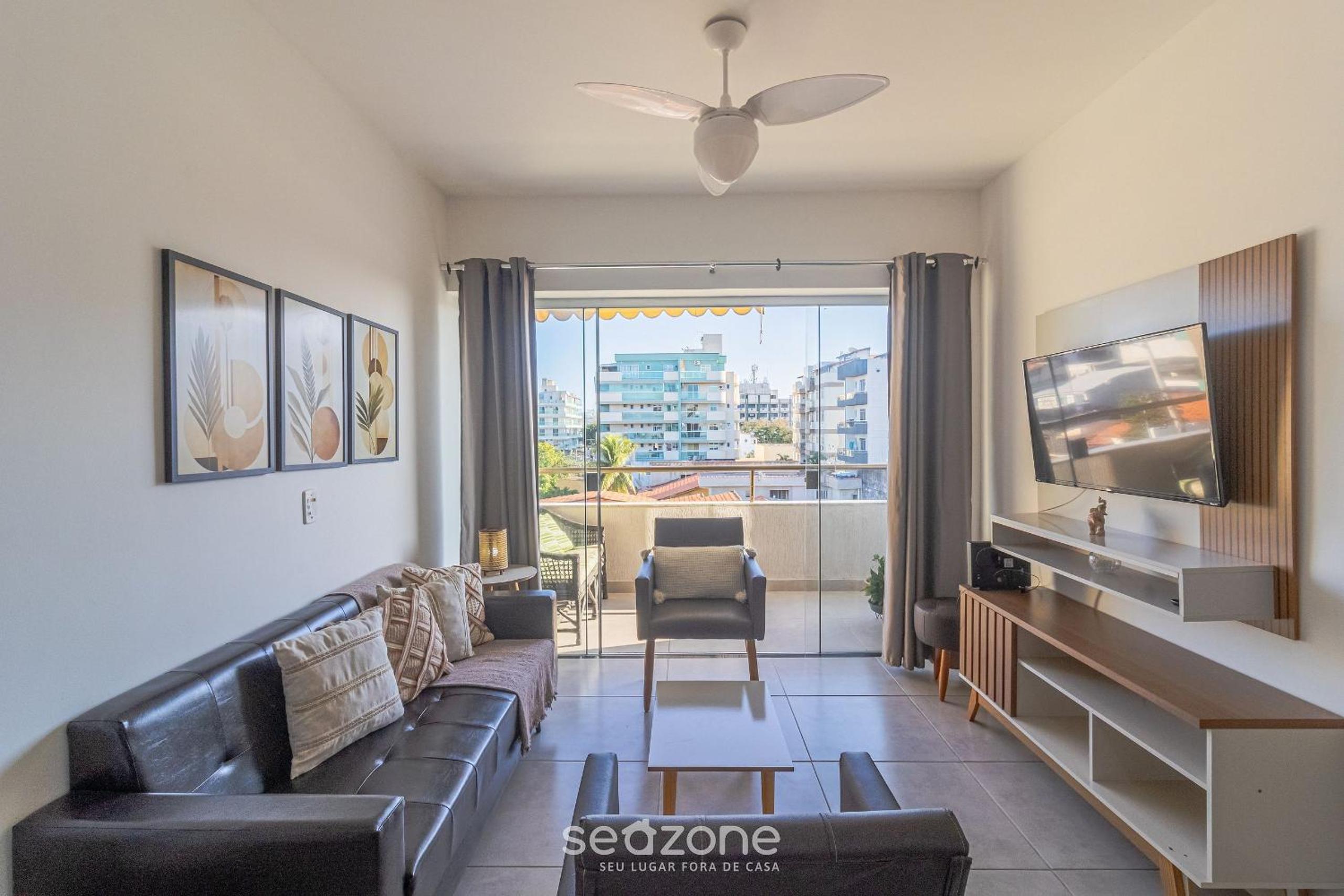 Apt w/ balcony 650m from beach, Cabo Frio CVY0306
