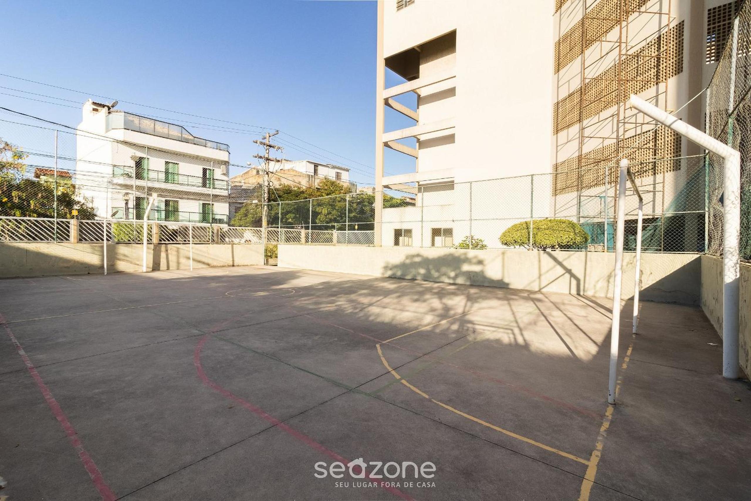 Apt w/ balcony 650m from beach, Cabo Frio CVY0306