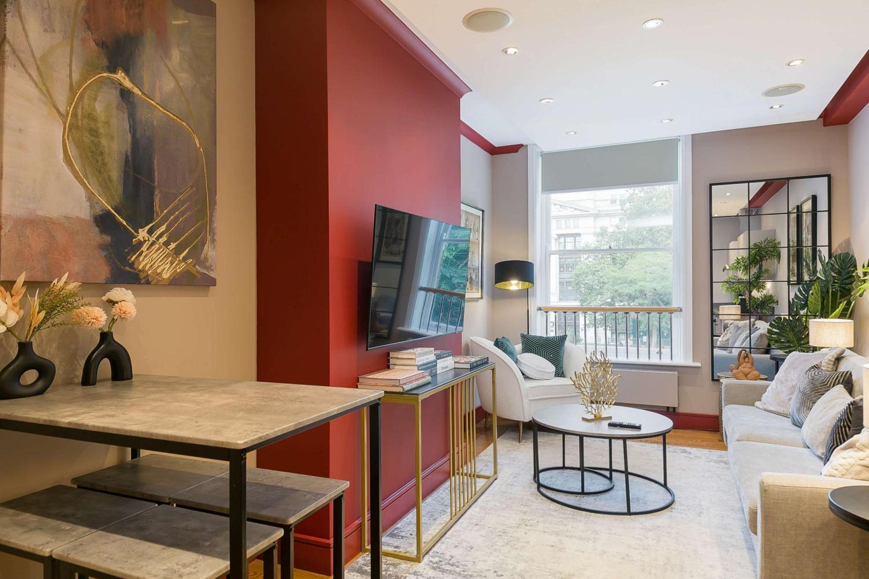 Elegant 1-Bed Apartment by Bloomsbury Square